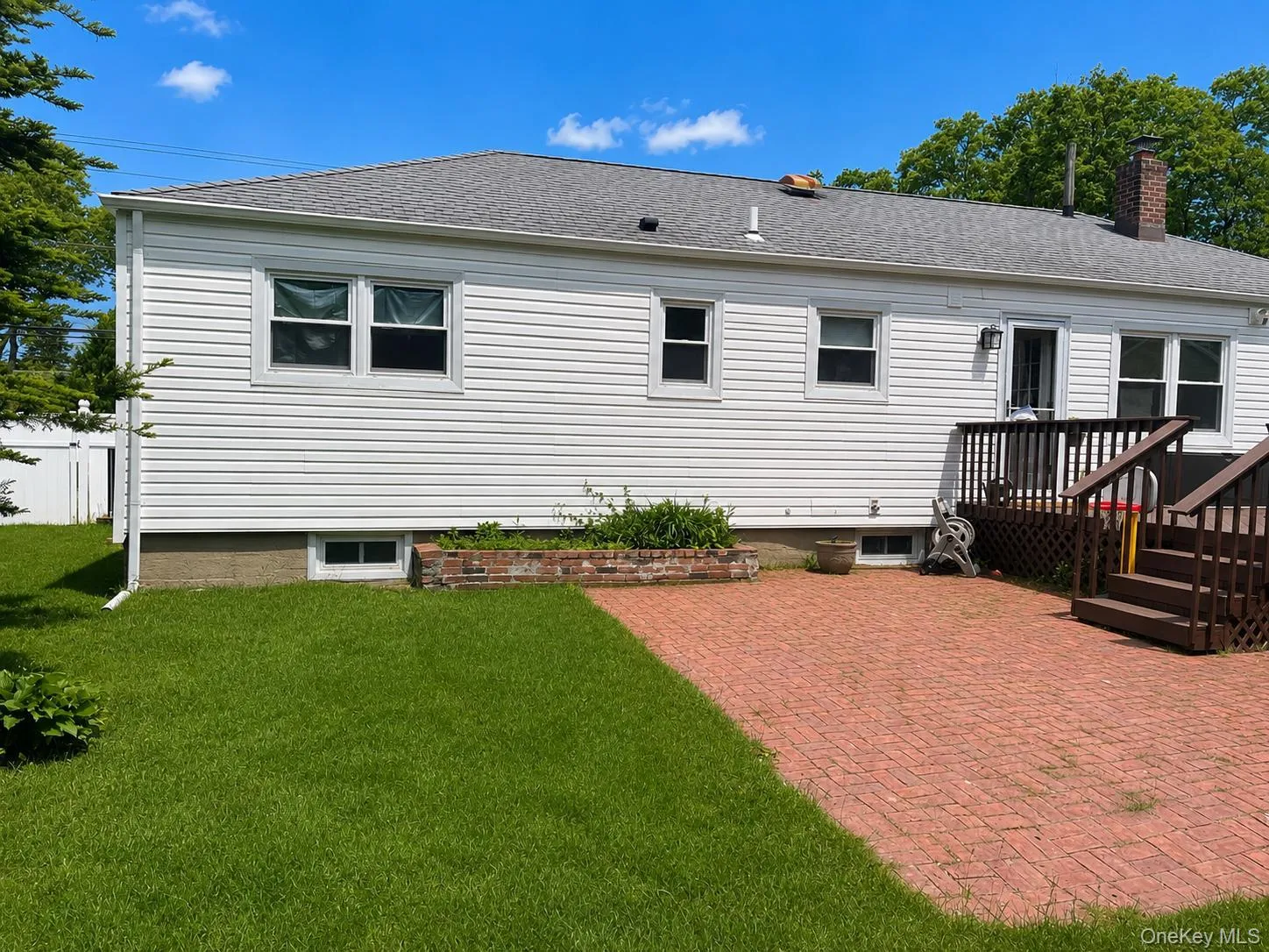 6 Sinclair Drive, Huntington, NY, 3 Bedrooms Bedrooms, 9 Rooms Rooms,2 BathroomsBathrooms,Residential Lease,For Rent,Sinclair,0,000038 6 Sinclair Drive, Huntington, NY, 3 Bedrooms Bedrooms, 9 Rooms Rooms,2 BathroomsBathrooms,Residential Lease,For Rent,Sinclair,0,000038