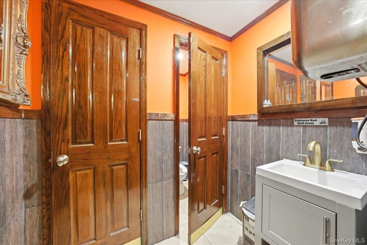 1435 2nd Avenue, New York, NY, 9 Bedrooms Bedrooms, 20 Rooms Rooms,6 BathroomsBathrooms,Residential Sale,For Rent,2nd,0,000040 1435 2nd Avenue, New York, NY, 9 Bedrooms Bedrooms, 20 Rooms Rooms,6 BathroomsBathrooms,Residential Sale,For Rent,2nd,0,000040