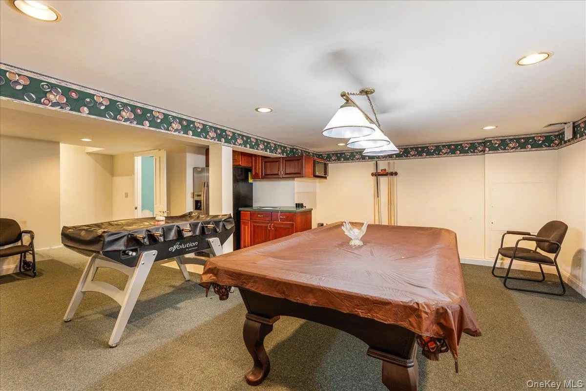 4 High Court, Oyster Bay, NY, 5 Bedrooms Bedrooms, 10 Rooms Rooms,2 BathroomsBathrooms,Residential,For Rent,High,0,000041 4 High Court, Oyster Bay, NY, 5 Bedrooms Bedrooms, 10 Rooms Rooms,2 BathroomsBathrooms,Residential,For Rent,High,0,000041