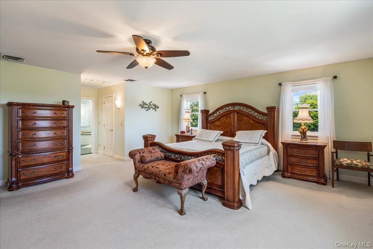 4 High Court, Oyster Bay, NY, 5 Bedrooms Bedrooms, 10 Rooms Rooms,2 BathroomsBathrooms,Residential,For Rent,High,0,000041 4 High Court, Oyster Bay, NY, 5 Bedrooms Bedrooms, 10 Rooms Rooms,2 BathroomsBathrooms,Residential,For Rent,High,0,000041