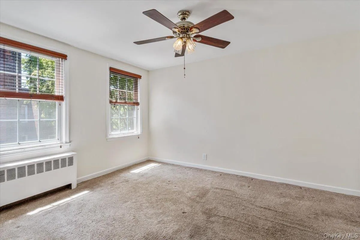 70 Park Avenue, Hempstead, NY, 1 Bedroom Bedrooms, 3 Rooms Rooms,1 BathroomBathrooms,Residential,For Rent,Park,0,000052 70 Park Avenue, Hempstead, NY, 1 Bedroom Bedrooms, 3 Rooms Rooms,1 BathroomBathrooms,Residential,For Rent,Park,0,000052