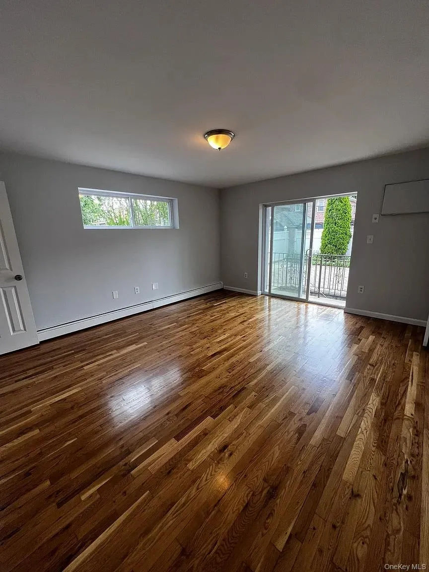 2918 Sampson Avenue, New York, NY, 3 Bedrooms Bedrooms, 7 Rooms Rooms,2 BathroomsBathrooms,Residential Lease,For Rent,Sampson,0,000053 2918 Sampson Avenue, New York, NY, 3 Bedrooms Bedrooms, 7 Rooms Rooms,2 BathroomsBathrooms,Residential Lease,For Rent,Sampson,0,000053