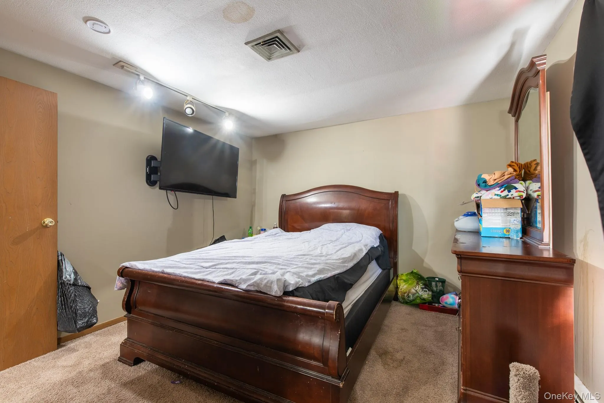 10 Mahar Drive, Poughkeepsie (town), NY, 3 Bedrooms Bedrooms, 8 Rooms Rooms,2 BathroomsBathrooms,Residential,For Rent,Mahar,0,000057 10 Mahar Drive, Poughkeepsie (town), NY, 3 Bedrooms Bedrooms, 8 Rooms Rooms,2 BathroomsBathrooms,Residential,For Rent,Mahar,0,000057