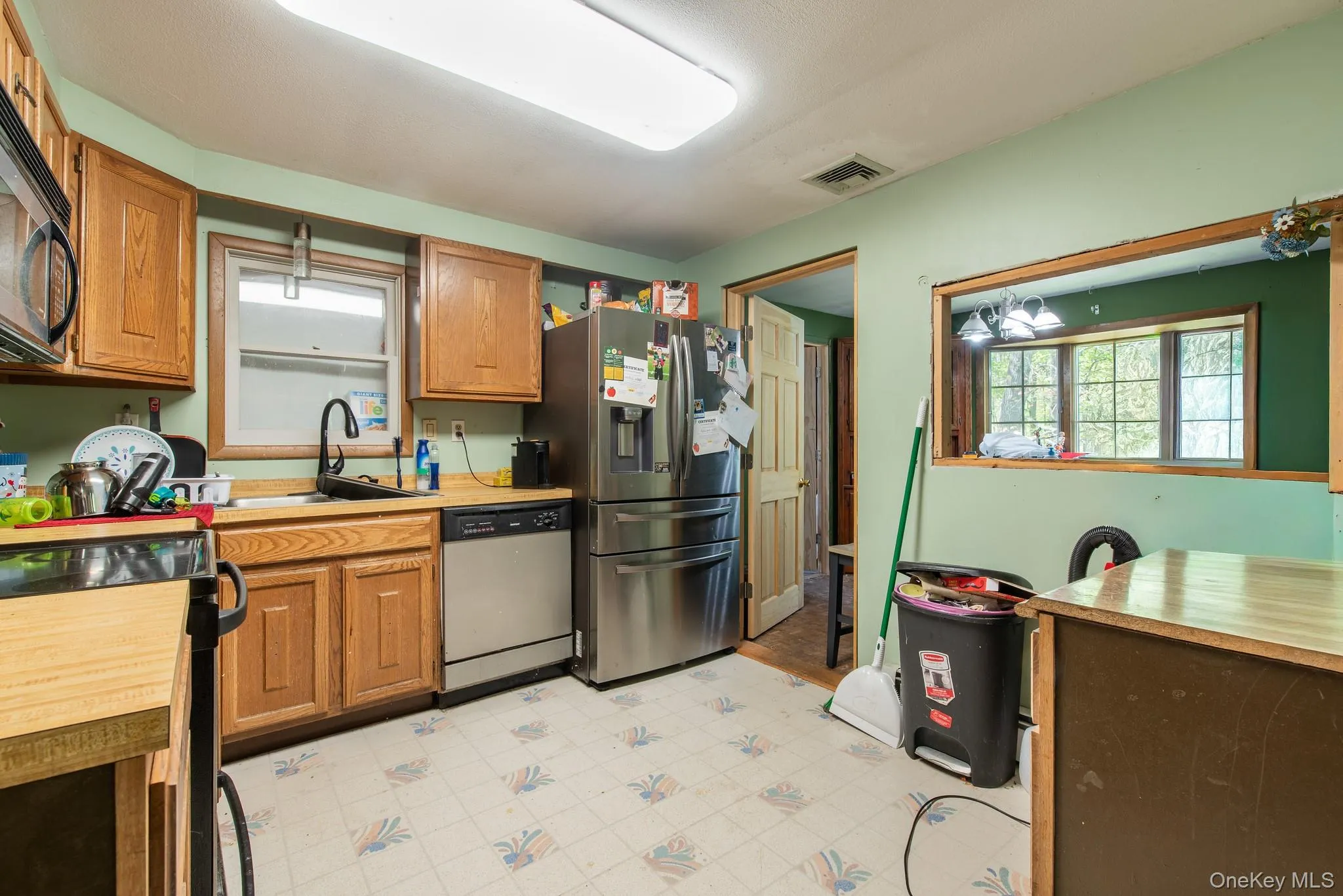 10 Mahar Drive, Poughkeepsie (town), NY, 3 Bedrooms Bedrooms, 8 Rooms Rooms,2 BathroomsBathrooms,Residential,For Rent,Mahar,0,000057 10 Mahar Drive, Poughkeepsie (town), NY, 3 Bedrooms Bedrooms, 8 Rooms Rooms,2 BathroomsBathrooms,Residential,For Rent,Mahar,0,000057