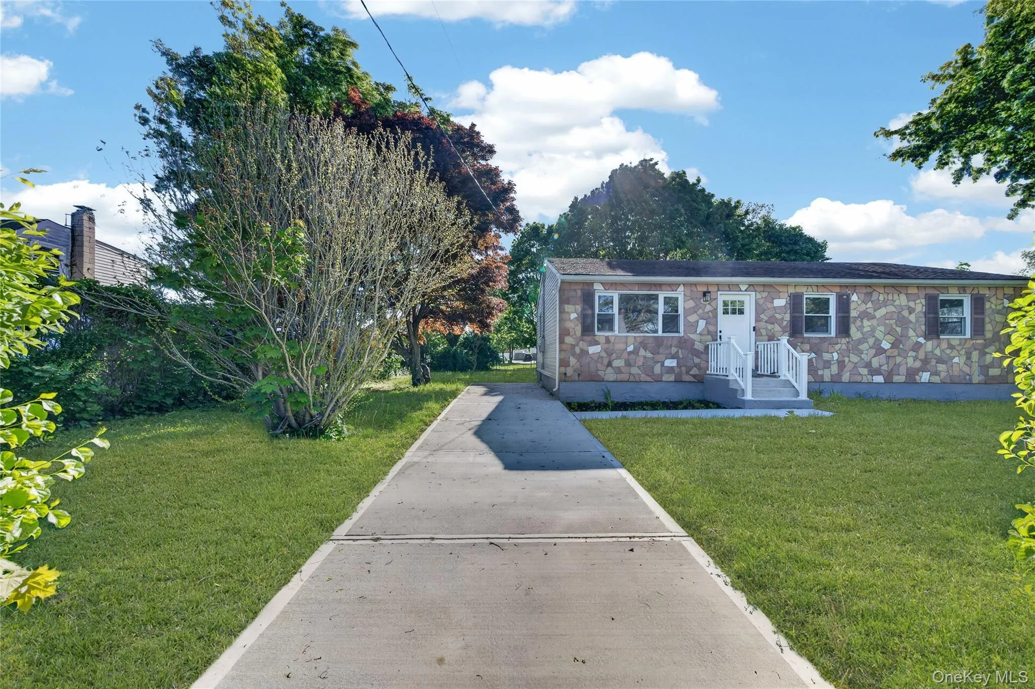 118 31st Street, Babylon, NY, 3 Bedrooms Bedrooms, 7 Rooms Rooms,2 BathroomsBathrooms,Residential,For Rent,31st,0,000059 118 31st Street, Babylon, NY, 3 Bedrooms Bedrooms, 7 Rooms Rooms,2 BathroomsBathrooms,Residential,For Rent,31st,0,000059