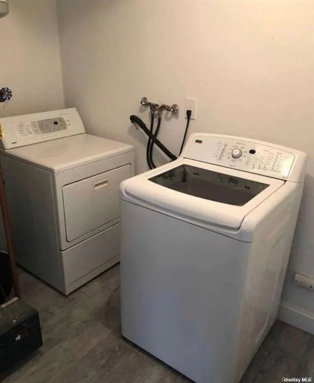 30 Clematis Street, Brookhaven, NY, 4 Bedrooms Bedrooms, 8 Rooms Rooms,2 BathroomsBathrooms,Residential Lease,For Rent,Clematis,0,000060 30 Clematis Street, Brookhaven, NY, 4 Bedrooms Bedrooms, 8 Rooms Rooms,2 BathroomsBathrooms,Residential Lease,For Rent,Clematis,0,000060