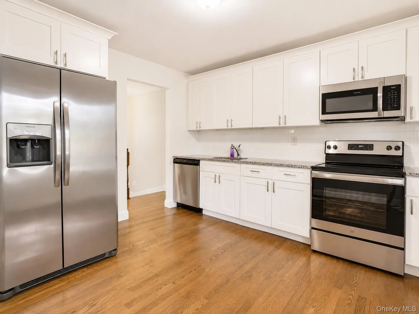 30 Clematis Street, Brookhaven, NY, 4 Bedrooms Bedrooms, 8 Rooms Rooms,2 BathroomsBathrooms,Residential Lease,For Rent,Clematis,0,000060 30 Clematis Street, Brookhaven, NY, 4 Bedrooms Bedrooms, 8 Rooms Rooms,2 BathroomsBathrooms,Residential Lease,For Rent,Clematis,0,000060