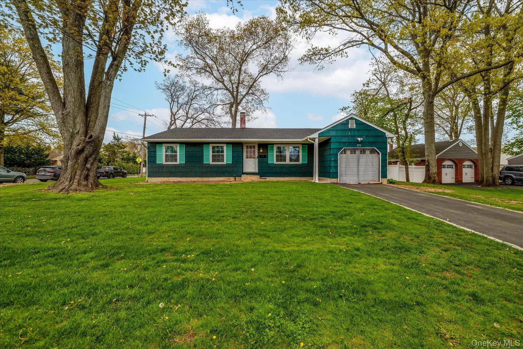 171 16th Street, Babylon, NY, 3 Bedrooms Bedrooms, 7 Rooms Rooms,2 BathroomsBathrooms,Residential,For Rent,16th,0,000062 171 16th Street, Babylon, NY, 3 Bedrooms Bedrooms, 7 Rooms Rooms,2 BathroomsBathrooms,Residential,For Rent,16th,0,000062