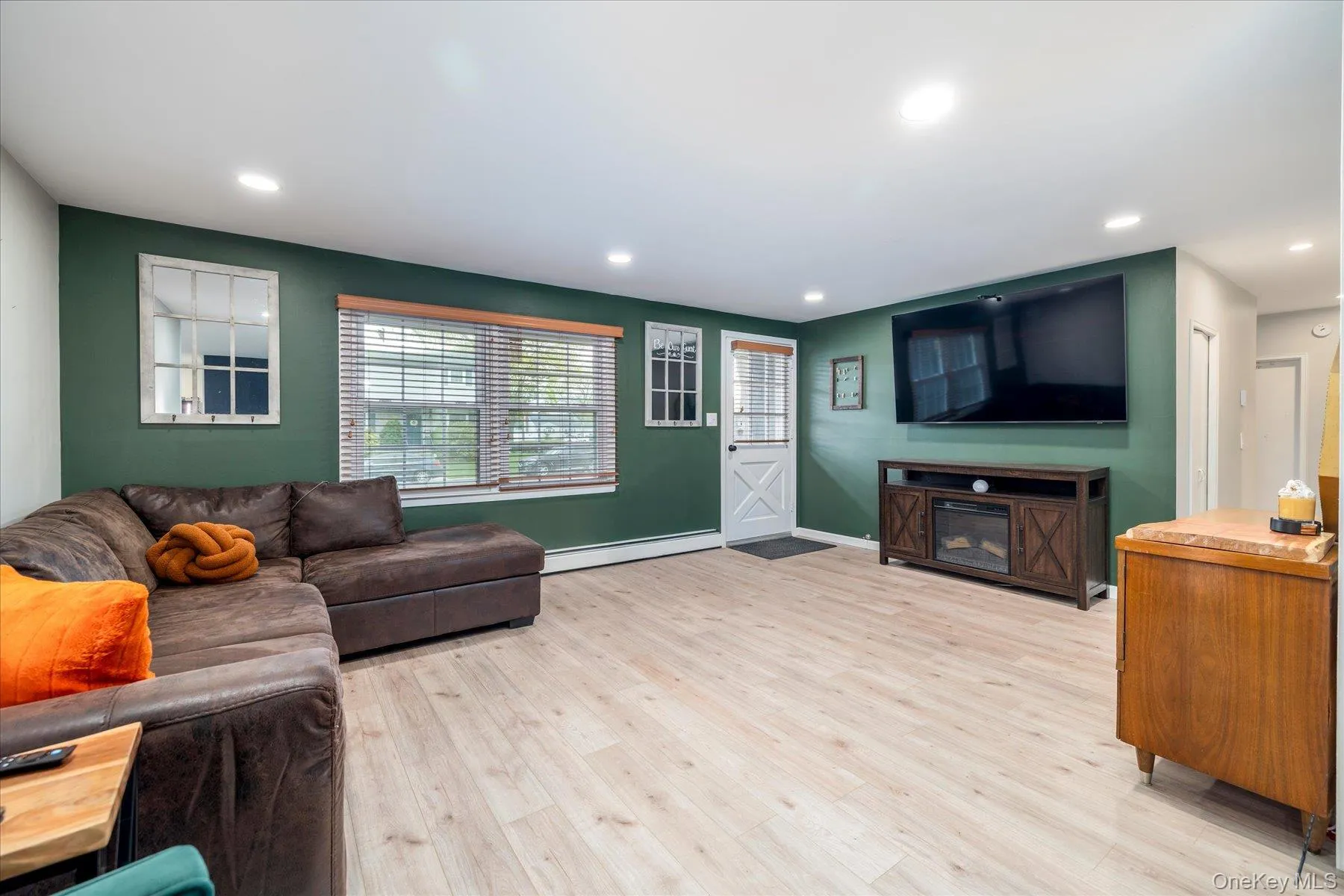 171 16th Street, Babylon, NY, 3 Bedrooms Bedrooms, 7 Rooms Rooms,2 BathroomsBathrooms,Residential,For Rent,16th,0,000062 171 16th Street, Babylon, NY, 3 Bedrooms Bedrooms, 7 Rooms Rooms,2 BathroomsBathrooms,Residential,For Rent,16th,0,000062