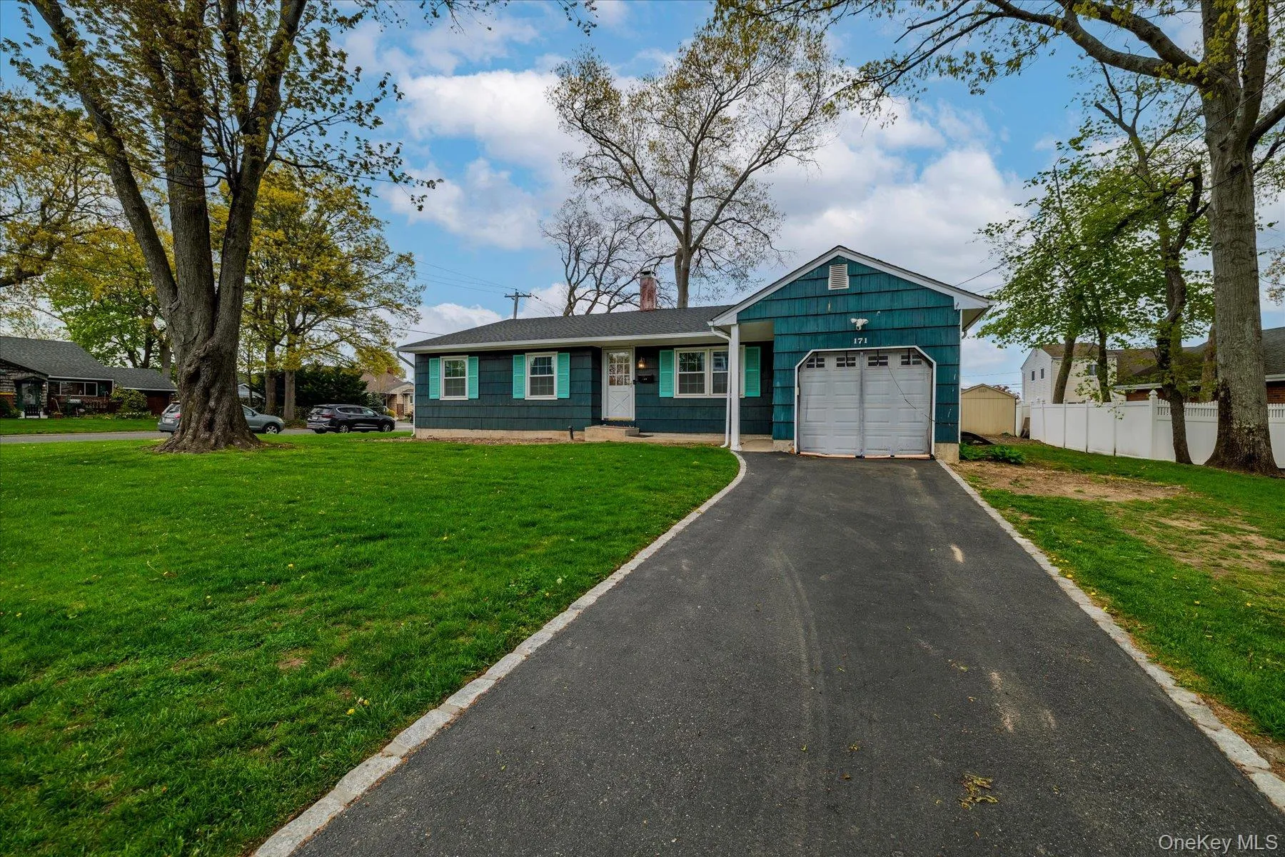 171 16th Street, Babylon, NY, 3 Bedrooms Bedrooms, 7 Rooms Rooms,2 BathroomsBathrooms,Residential,For Rent,16th,0,000062 171 16th Street, Babylon, NY, 3 Bedrooms Bedrooms, 7 Rooms Rooms,2 BathroomsBathrooms,Residential,For Rent,16th,0,000062