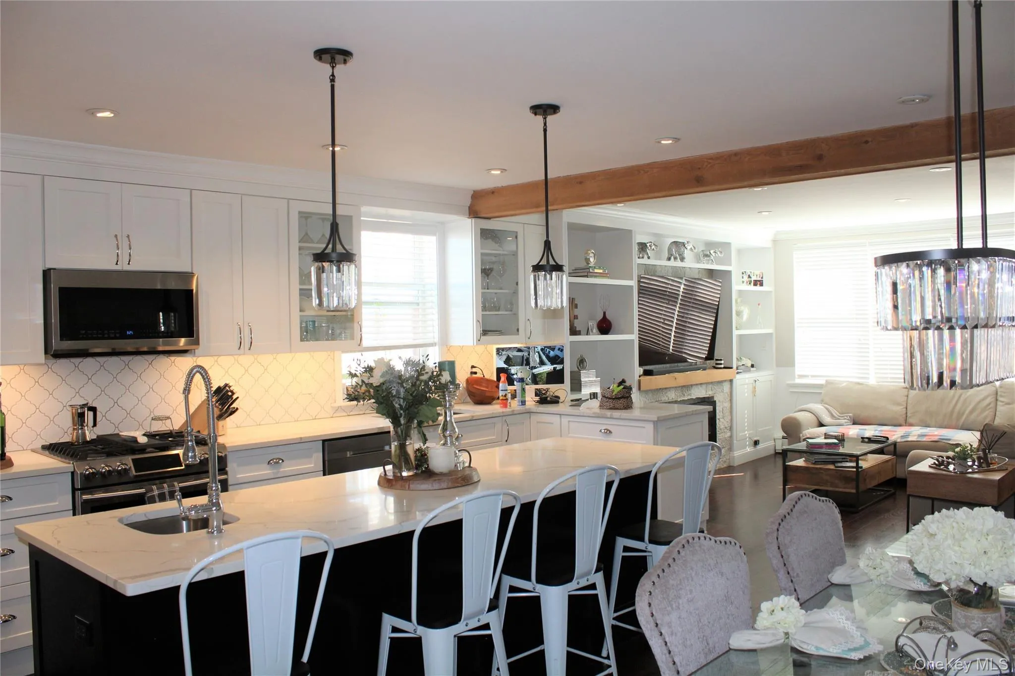 3157 Waterbury Avenue, New York, NY, 3 Bedrooms Bedrooms, 5 Rooms Rooms,1 BathroomBathrooms,Residential Lease,For Rent,Waterbury,0,000067 3157 Waterbury Avenue, New York, NY, 3 Bedrooms Bedrooms, 5 Rooms Rooms,1 BathroomBathrooms,Residential Lease,For Rent,Waterbury,0,000067