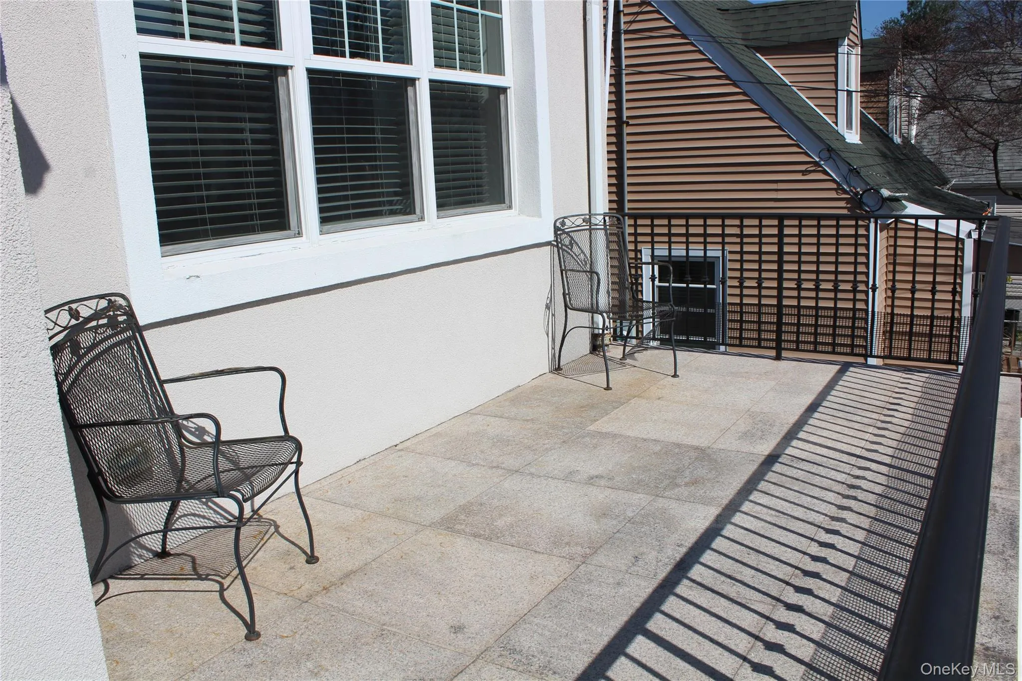 3157 Waterbury Avenue, New York, NY, 3 Bedrooms Bedrooms, 5 Rooms Rooms,1 BathroomBathrooms,Residential Lease,For Rent,Waterbury,0,000067 3157 Waterbury Avenue, New York, NY, 3 Bedrooms Bedrooms, 5 Rooms Rooms,1 BathroomBathrooms,Residential Lease,For Rent,Waterbury,0,000067