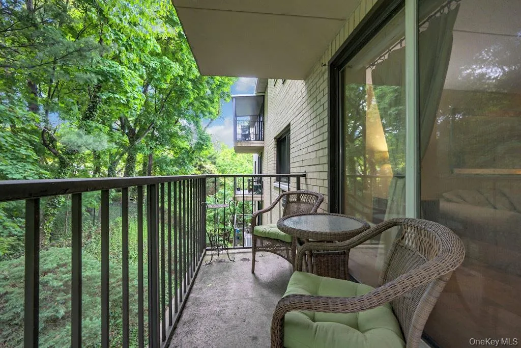 108 Sagamore Road, Eastchester, NY, 1 Bedroom Bedrooms, 4 Rooms Rooms,1 BathroomBathrooms,Residential,For Rent,Sagamore,0,000069 108 Sagamore Road, Eastchester, NY, 1 Bedroom Bedrooms, 4 Rooms Rooms,1 BathroomBathrooms,Residential,For Rent,Sagamore,0,000069