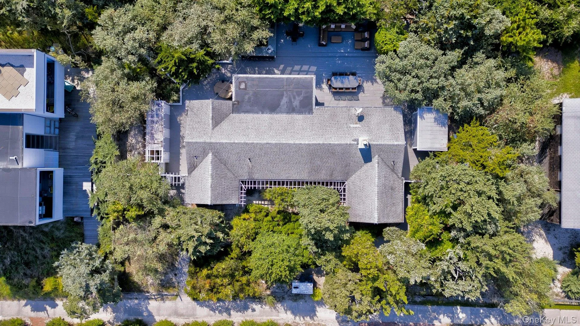 39 Sloop Walk, Islip, NY, 4 Bedrooms Bedrooms, 8 Rooms Rooms,3 BathroomsBathrooms,Residential,For Rent,Sloop,0,000078 39 Sloop Walk, Islip, NY, 4 Bedrooms Bedrooms, 8 Rooms Rooms,3 BathroomsBathrooms,Residential,For Rent,Sloop,0,000078