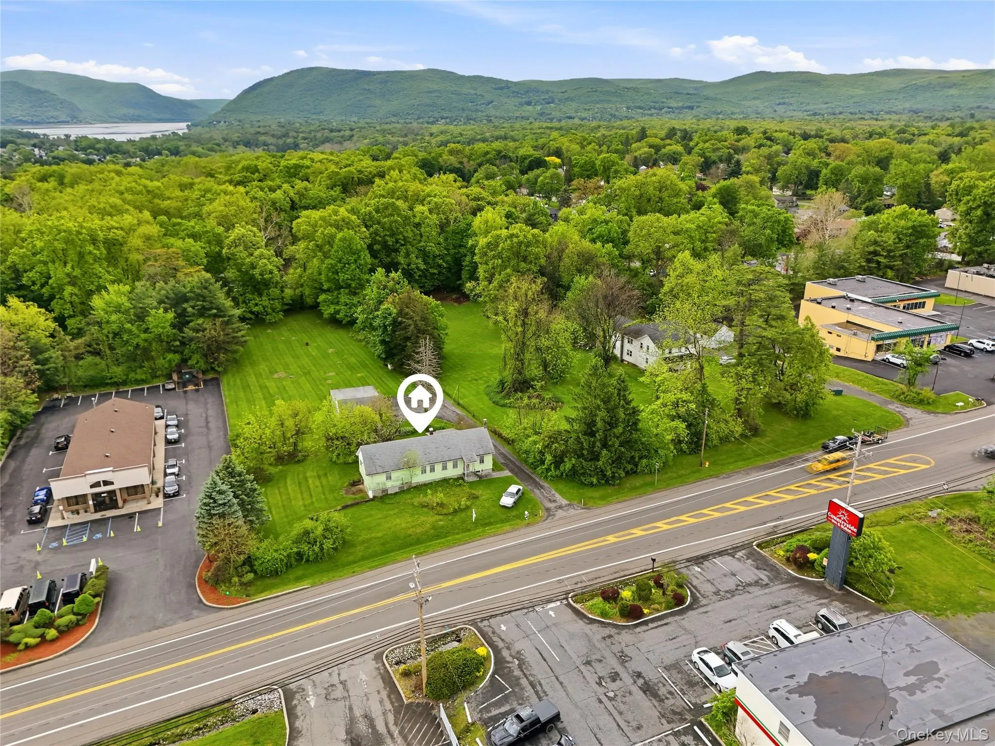 309 Windsor Highway, New Windsor, NY, 3 Bedrooms Bedrooms, 10 Rooms Rooms,1 BathroomBathrooms,Residential,For Rent,Windsor,0,000085 309 Windsor Highway, New Windsor, NY, 3 Bedrooms Bedrooms, 10 Rooms Rooms,1 BathroomBathrooms,Residential,For Rent,Windsor,0,000085