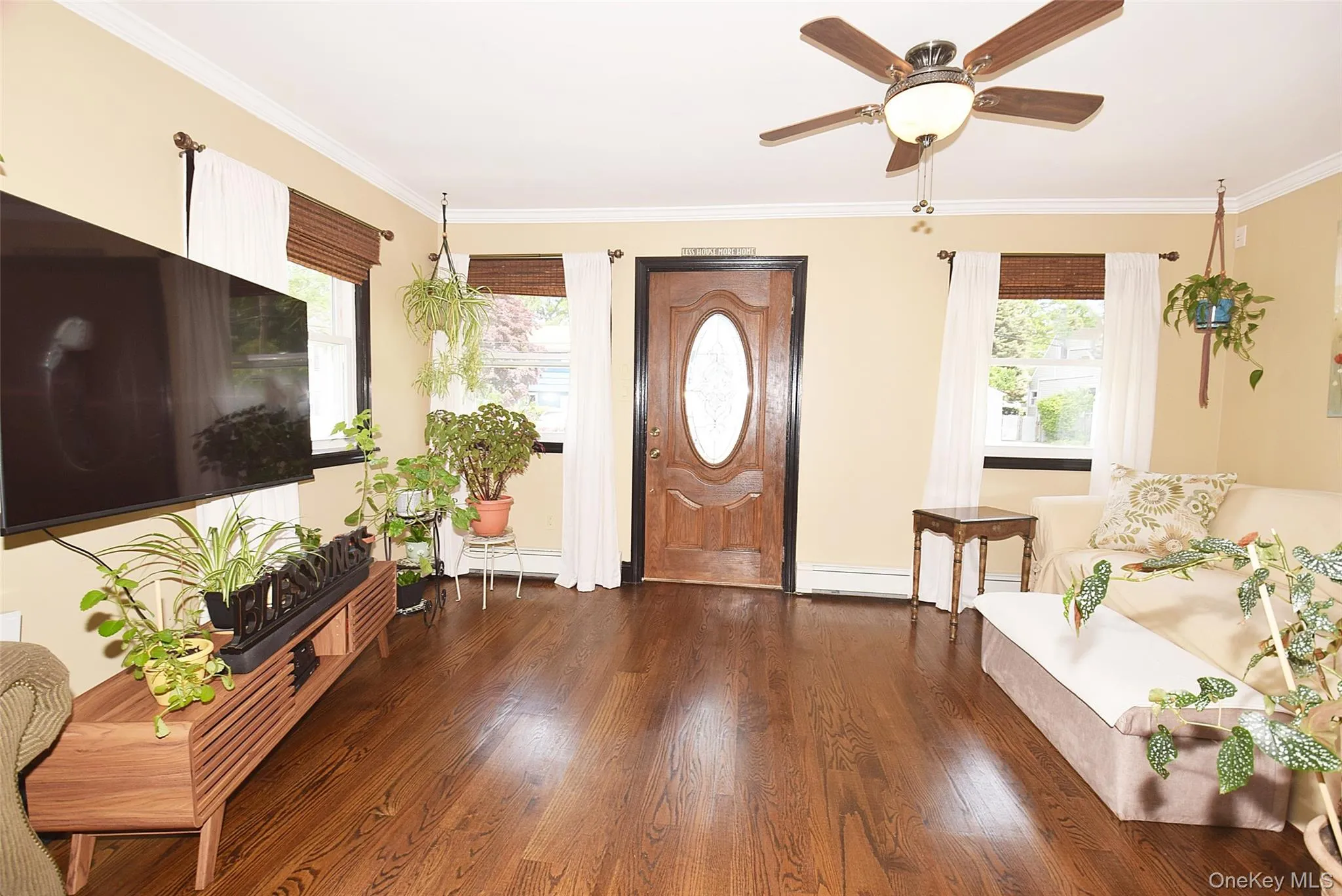 22 Salem Place, Babylon, NY, 2 Bedrooms Bedrooms, 5 Rooms Rooms,1 BathroomBathrooms,Residential,For Rent,Salem,0,000089 22 Salem Place, Babylon, NY, 2 Bedrooms Bedrooms, 5 Rooms Rooms,1 BathroomBathrooms,Residential,For Rent,Salem,0,000089