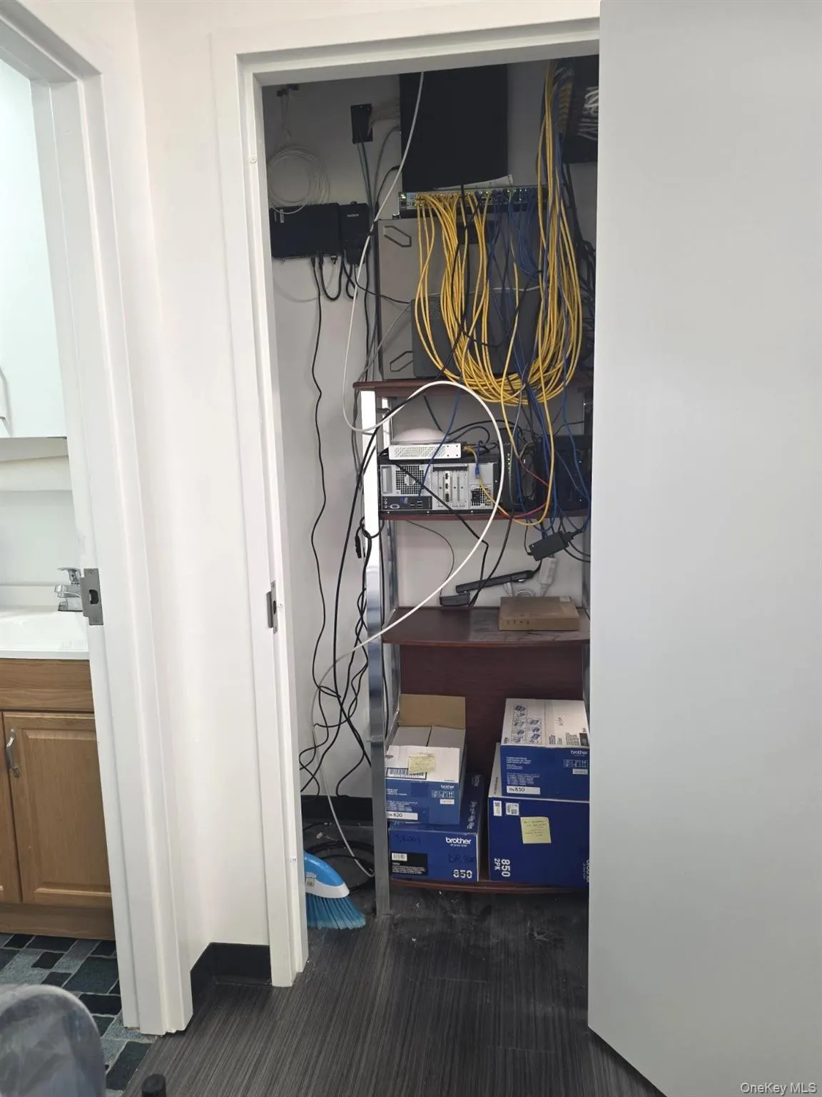 1 Executive Boulevard, Ramapo, NY, ,Commercial Lease,For Rent,Executive,0,000095 1 Executive Boulevard, Ramapo, NY, ,Commercial Lease,For Rent,Executive,0,000095