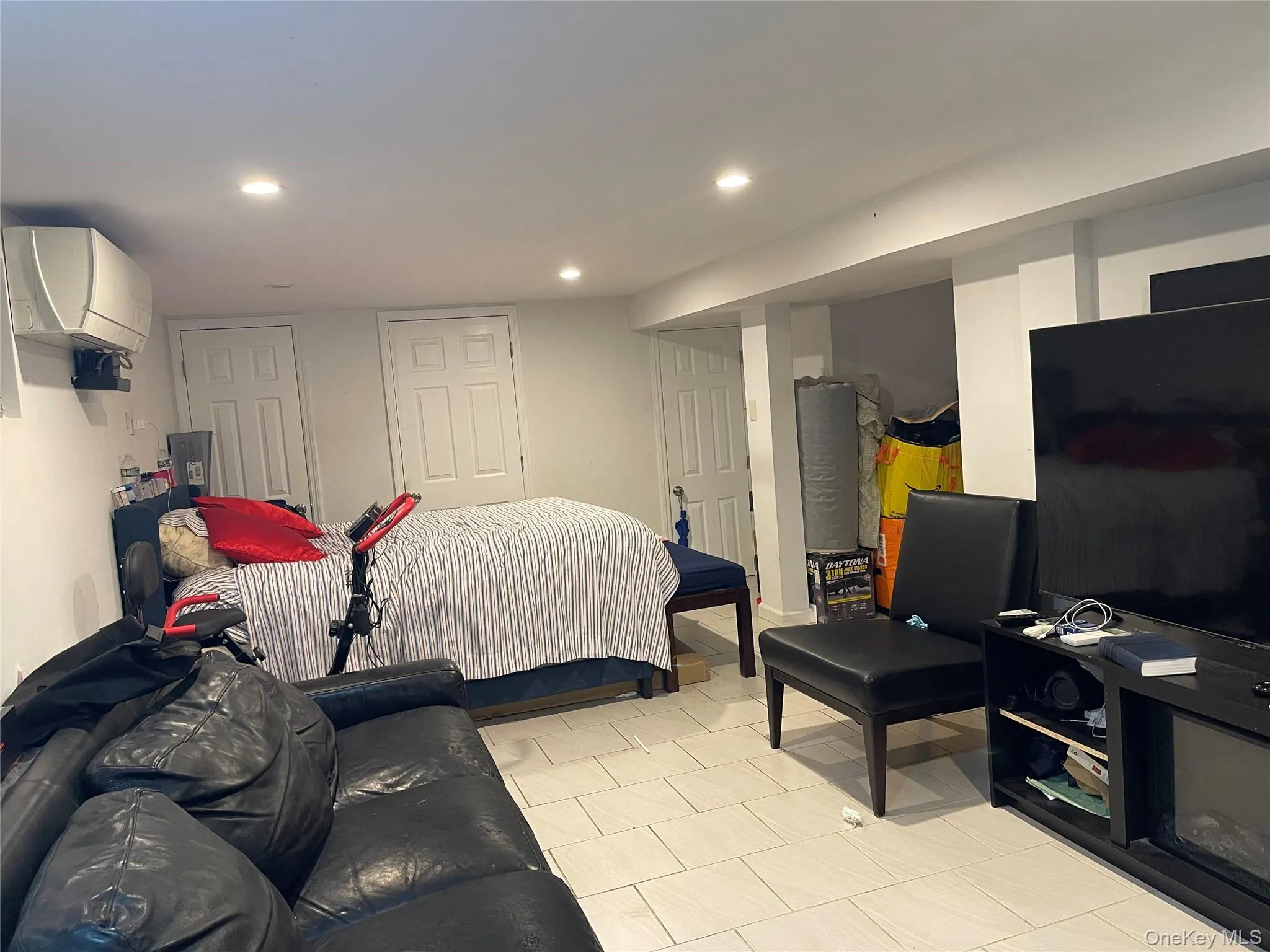 10459 126th Street, New York, NY, 3 Bedrooms Bedrooms, 6 Rooms Rooms,1 BathroomBathrooms,Residential Sale,For Rent,126th,0,000098 10459 126th Street, New York, NY, 3 Bedrooms Bedrooms, 6 Rooms Rooms,1 BathroomBathrooms,Residential Sale,For Rent,126th,0,000098