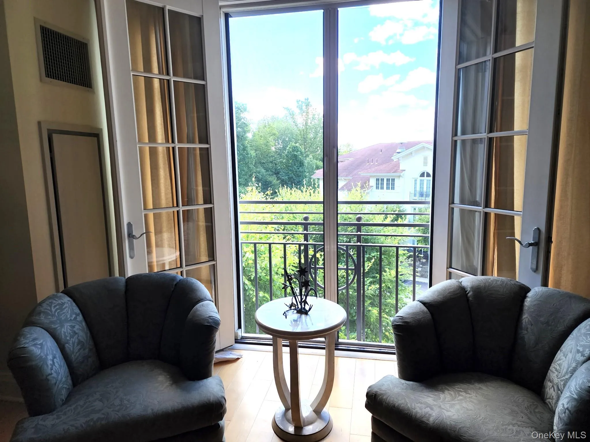 603 Trump Park, Yorktown, NY, 1 Bedroom Bedrooms, 5 Rooms Rooms,1 BathroomBathrooms,Residential,For Rent,Trump,0,KEY000100 603 Trump Park, Yorktown, NY, 1 Bedroom Bedrooms, 5 Rooms Rooms,1 BathroomBathrooms,Residential,For Rent,Trump,0,KEY000100