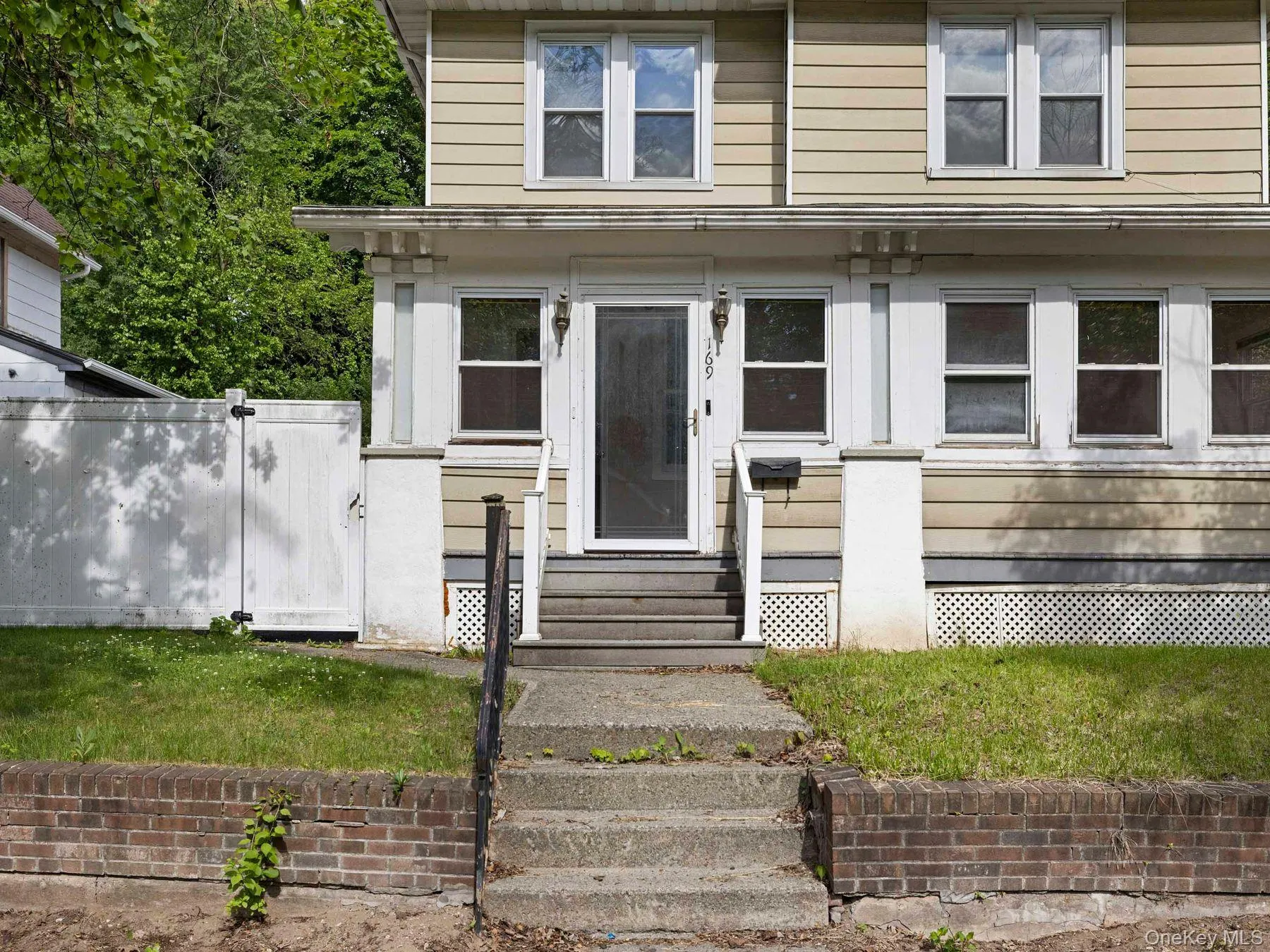 169 Chester Street, Kingston, NY, 4 Bedrooms Bedrooms, 13 Rooms Rooms,1 BathroomBathrooms,Residential,For Rent,Chester,0,000107 169 Chester Street, Kingston, NY, 4 Bedrooms Bedrooms, 13 Rooms Rooms,1 BathroomBathrooms,Residential,For Rent,Chester,0,000107