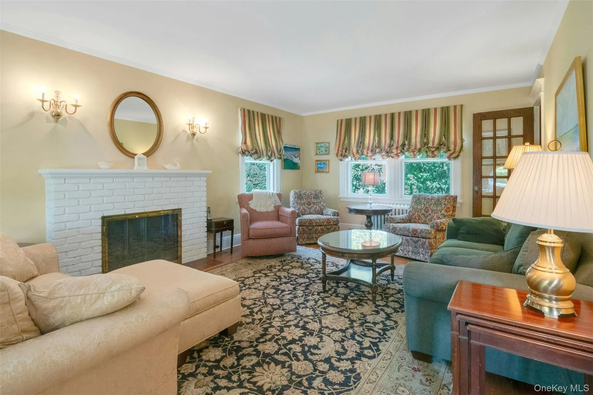 Large Living room with gas fireplace Large Living room with gas fireplace