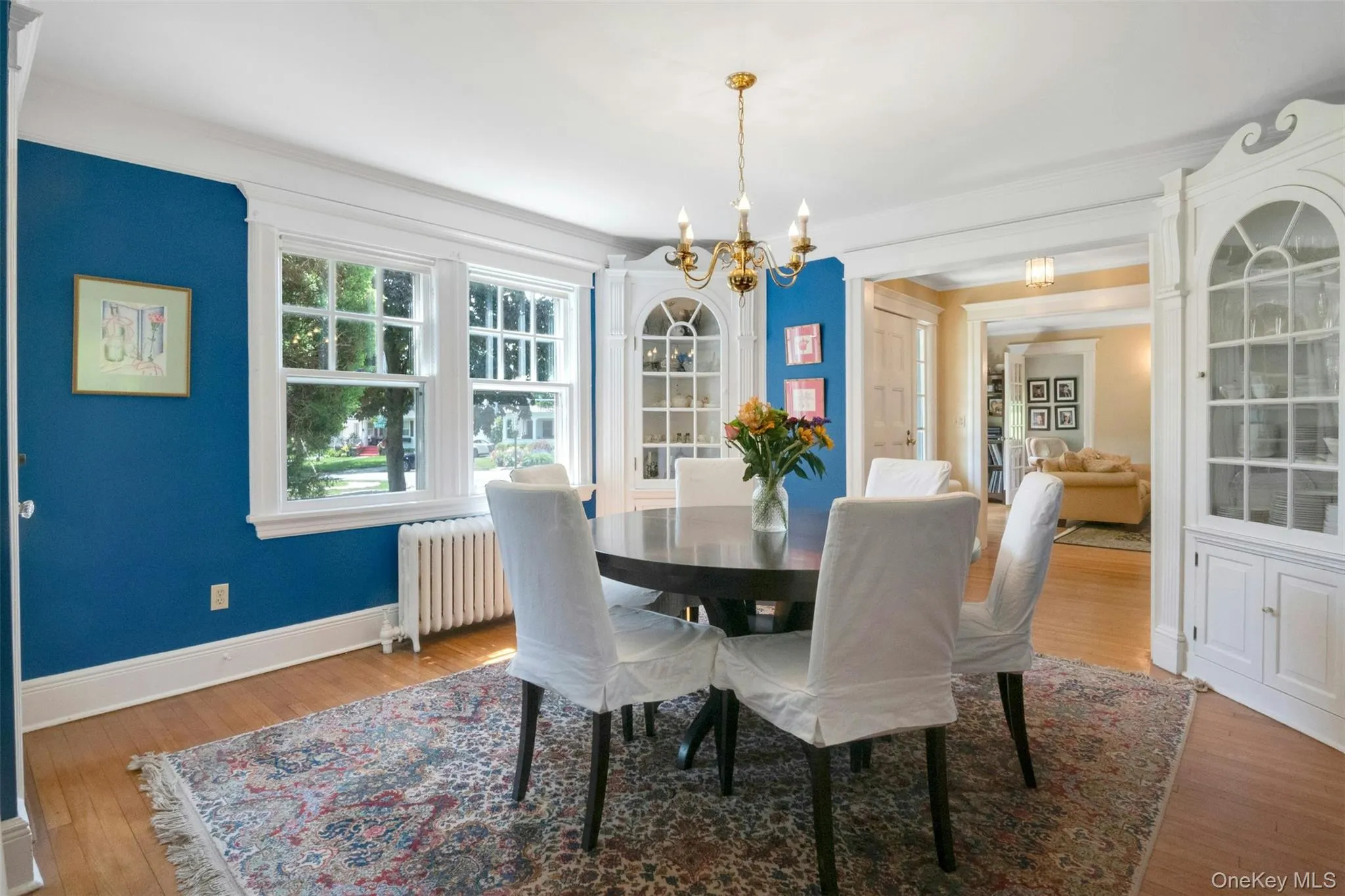 Welcoming dining room with built-in china cabinet Welcoming dining room with built-in china cabinet