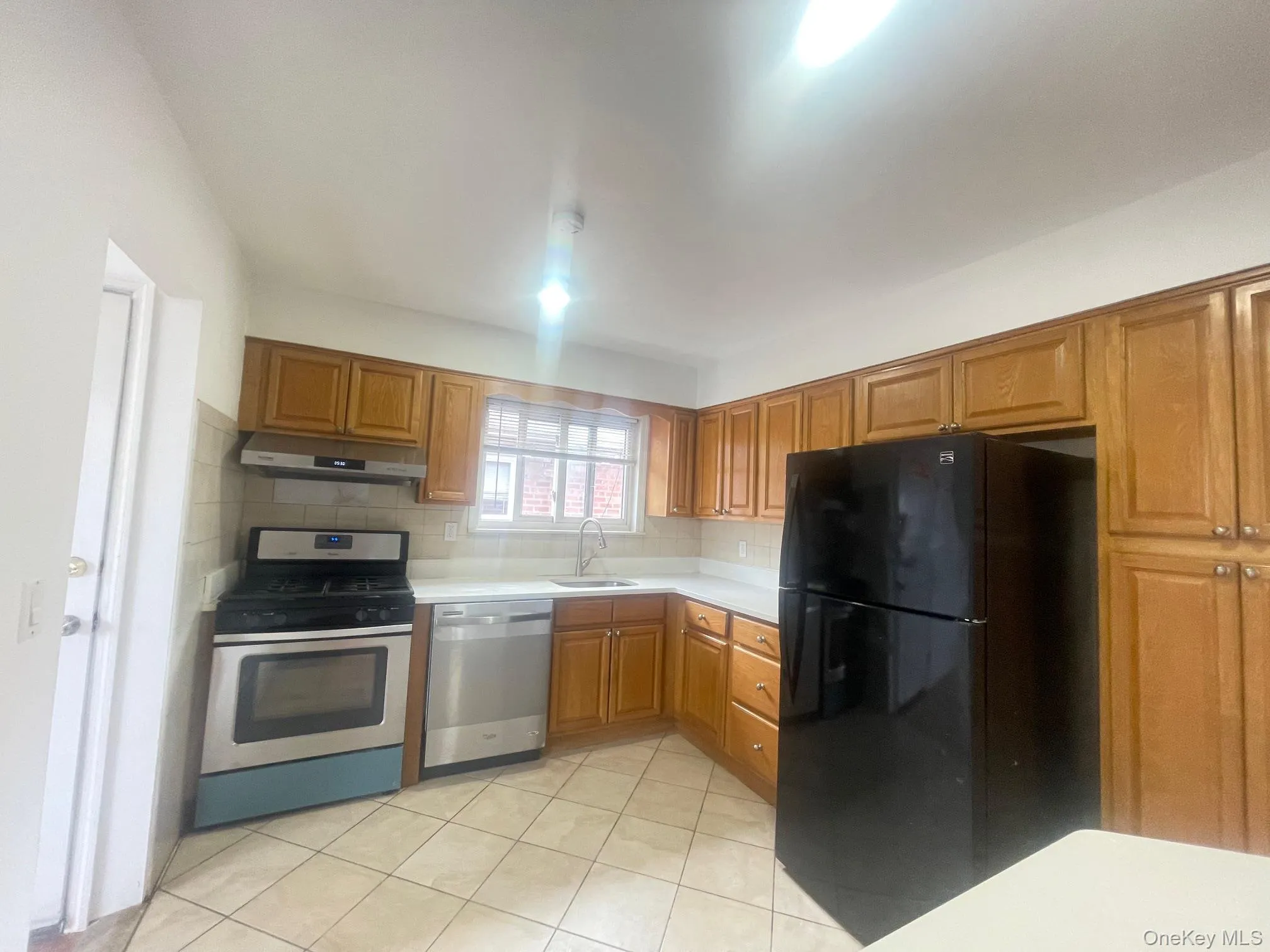 4316 223rd Street, New York, NY, 3 Bedrooms Bedrooms, 5 Rooms Rooms,2 BathroomsBathrooms,Residential Lease,For Rent,223rd,0,000115 4316 223rd Street, New York, NY, 3 Bedrooms Bedrooms, 5 Rooms Rooms,2 BathroomsBathrooms,Residential Lease,For Rent,223rd,0,000115