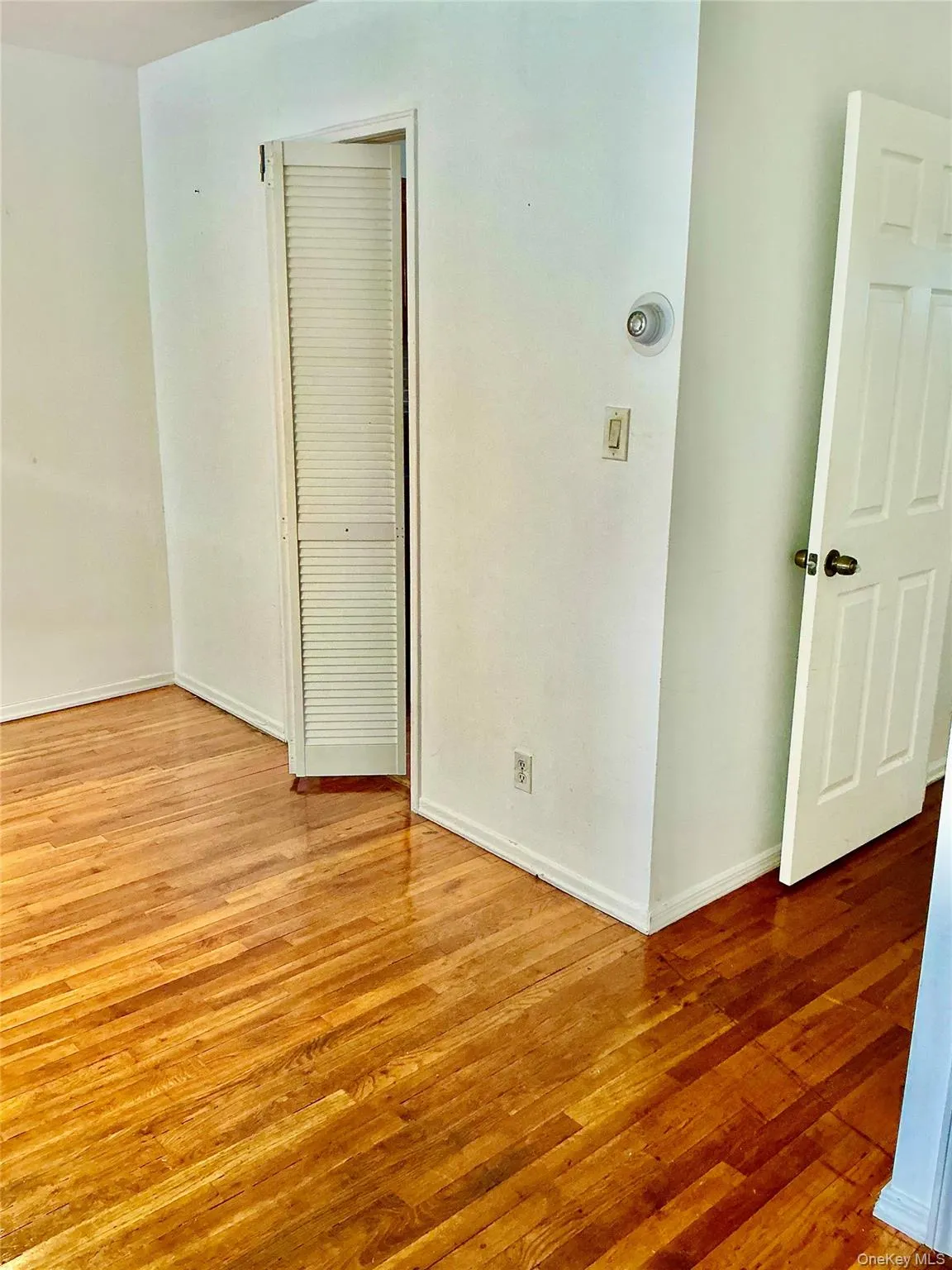 211-05 48 Avenue, New York, NY, 3 Bedrooms Bedrooms, 5 Rooms Rooms,2 BathroomsBathrooms,Residential,For Rent,48,0,000118 211-05 48 Avenue, New York, NY, 3 Bedrooms Bedrooms, 5 Rooms Rooms,2 BathroomsBathrooms,Residential,For Rent,48,0,000118