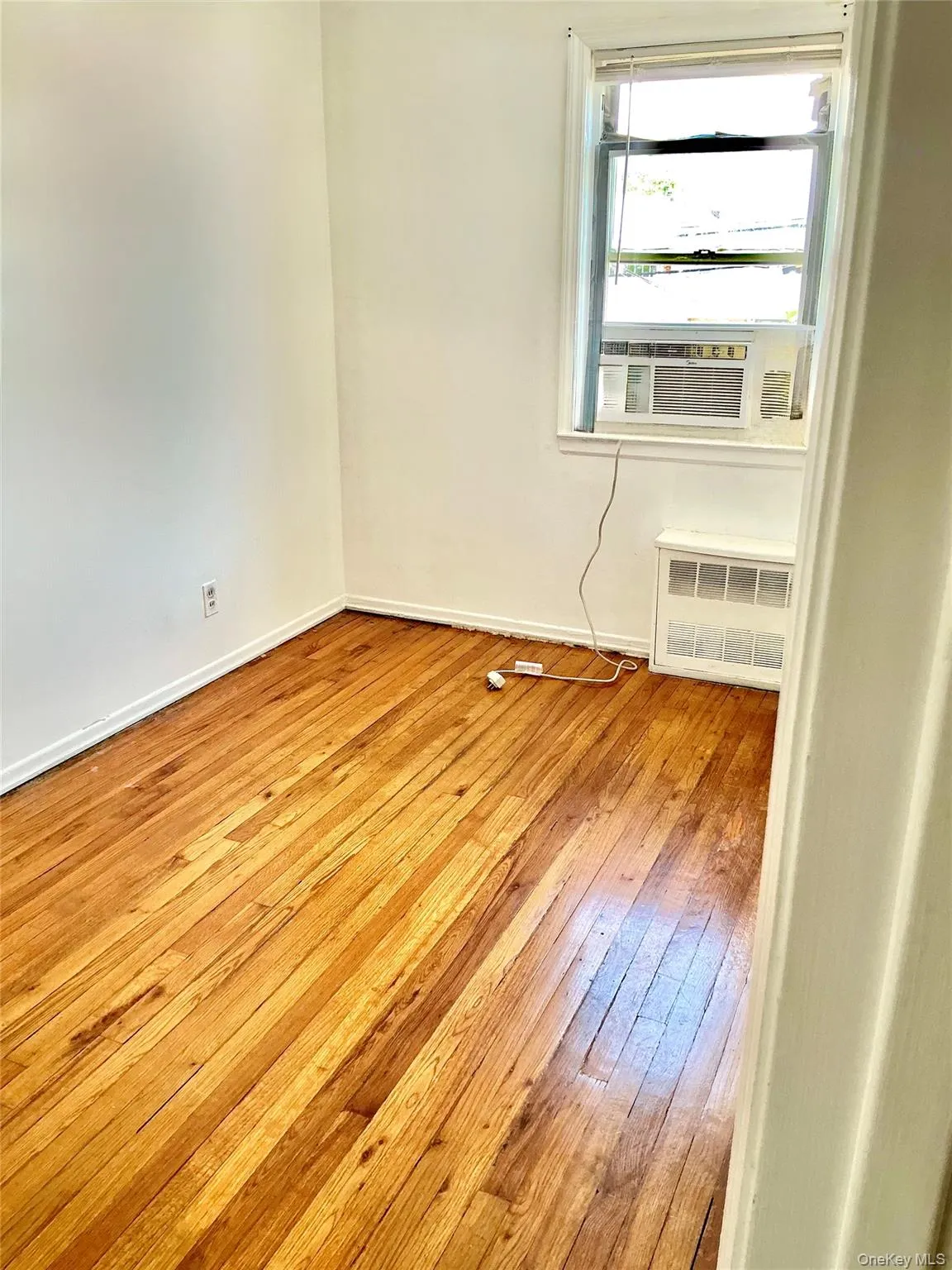 211-05 48 Avenue, New York, NY, 3 Bedrooms Bedrooms, 5 Rooms Rooms,2 BathroomsBathrooms,Residential,For Rent,48,0,000118 211-05 48 Avenue, New York, NY, 3 Bedrooms Bedrooms, 5 Rooms Rooms,2 BathroomsBathrooms,Residential,For Rent,48,0,000118