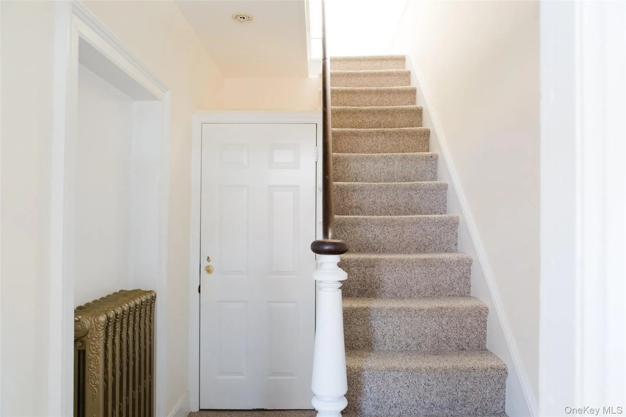 296 MAIN Street, Beacon, NY, 2 Bedrooms Bedrooms, 6 Rooms Rooms,1 BathroomBathrooms,Residential Lease,For Rent,MAIN,0,000120 296 MAIN Street, Beacon, NY, 2 Bedrooms Bedrooms, 6 Rooms Rooms,1 BathroomBathrooms,Residential Lease,For Rent,MAIN,0,000120