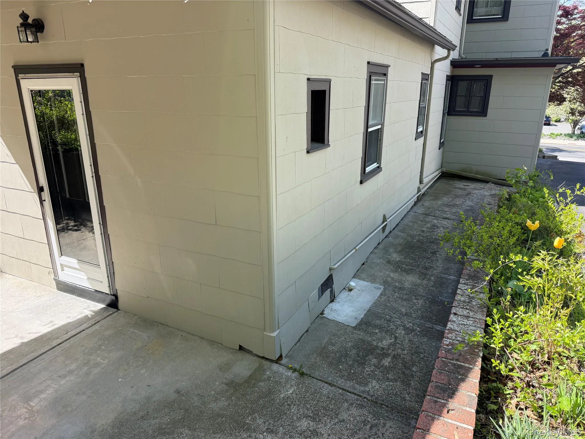805 Main Street, Brookhaven, NY, 2 Bedrooms Bedrooms, 6 Rooms Rooms,1 BathroomBathrooms,Residential Lease,For Rent,Main,0,000124 805 Main Street, Brookhaven, NY, 2 Bedrooms Bedrooms, 6 Rooms Rooms,1 BathroomBathrooms,Residential Lease,For Rent,Main,0,000124