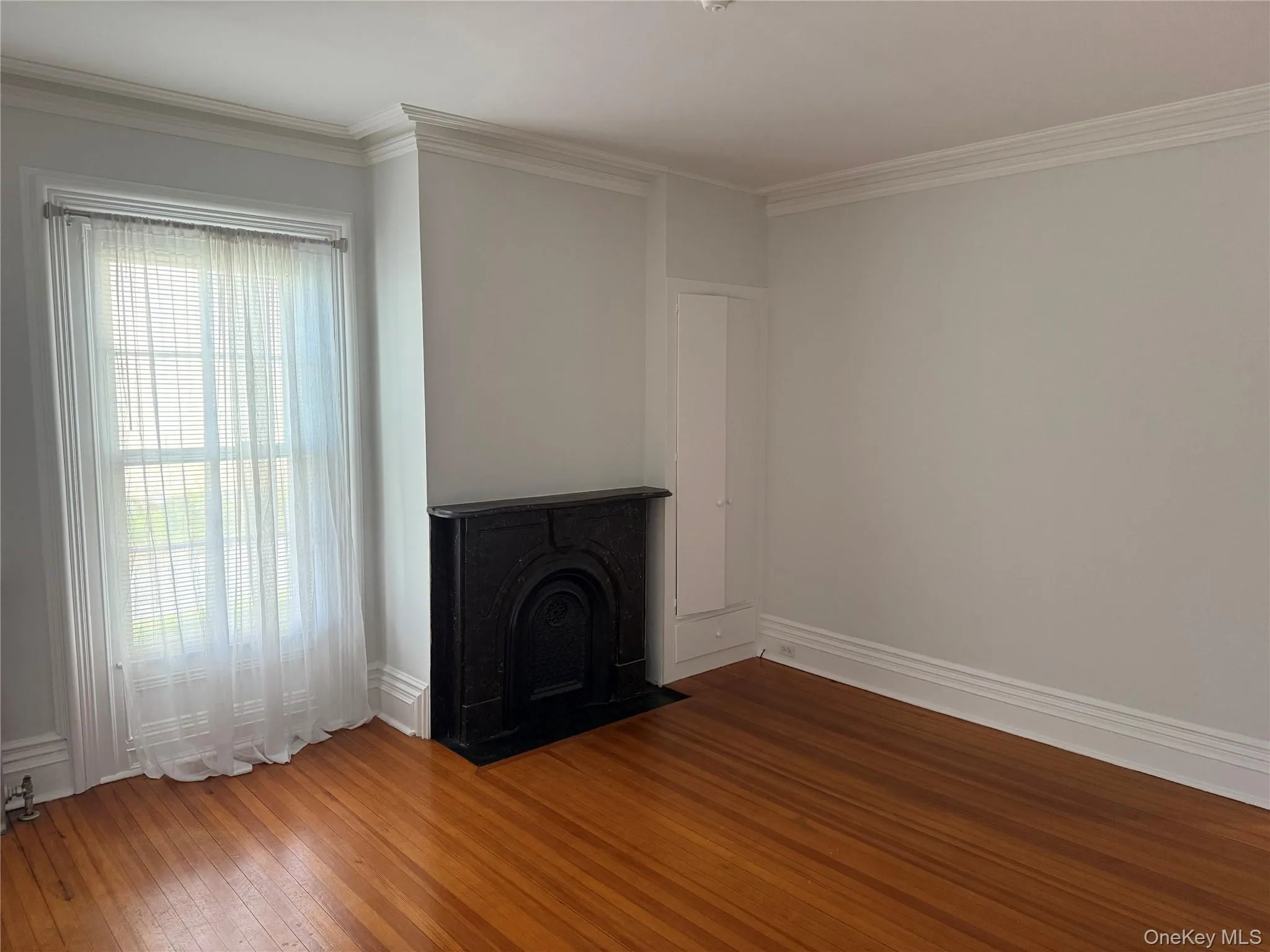805 Main Street, Brookhaven, NY, 2 Bedrooms Bedrooms, 6 Rooms Rooms,1 BathroomBathrooms,Residential Lease,For Rent,Main,0,000124 805 Main Street, Brookhaven, NY, 2 Bedrooms Bedrooms, 6 Rooms Rooms,1 BathroomBathrooms,Residential Lease,For Rent,Main,0,000124
