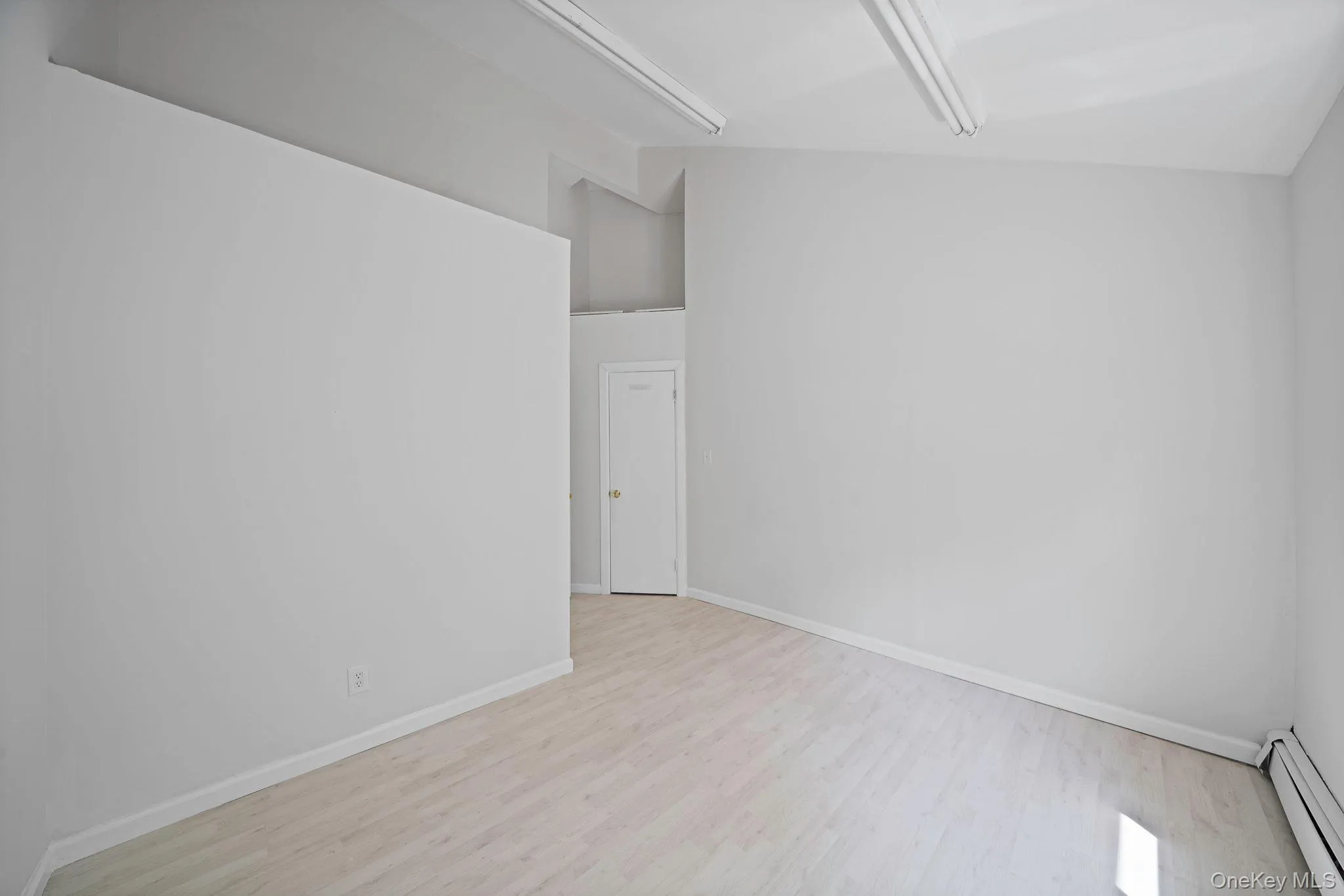 883 Hawkins Avenue, Brookhaven, NY, 5 Bedrooms Bedrooms, 9 Rooms Rooms,3 BathroomsBathrooms,Residential,For Rent,Hawkins,0,000128 883 Hawkins Avenue, Brookhaven, NY, 5 Bedrooms Bedrooms, 9 Rooms Rooms,3 BathroomsBathrooms,Residential,For Rent,Hawkins,0,000128