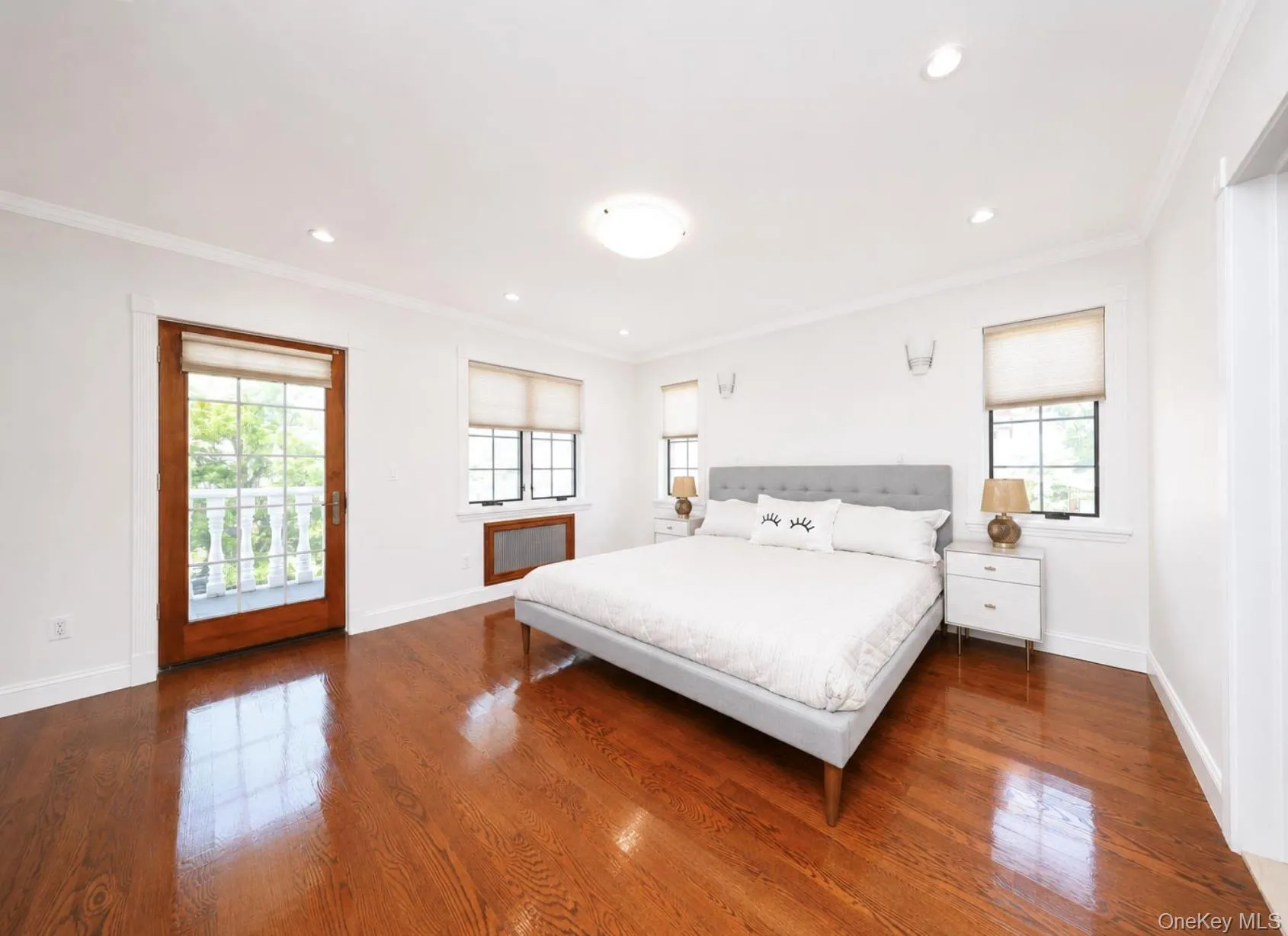 24809 Rushmore Avenue, New York, NY, 4 Bedrooms Bedrooms, 10 Rooms Rooms,3 BathroomsBathrooms,Residential,For Rent,Rushmore,0,000129 24809 Rushmore Avenue, New York, NY, 4 Bedrooms Bedrooms, 10 Rooms Rooms,3 BathroomsBathrooms,Residential,For Rent,Rushmore,0,000129