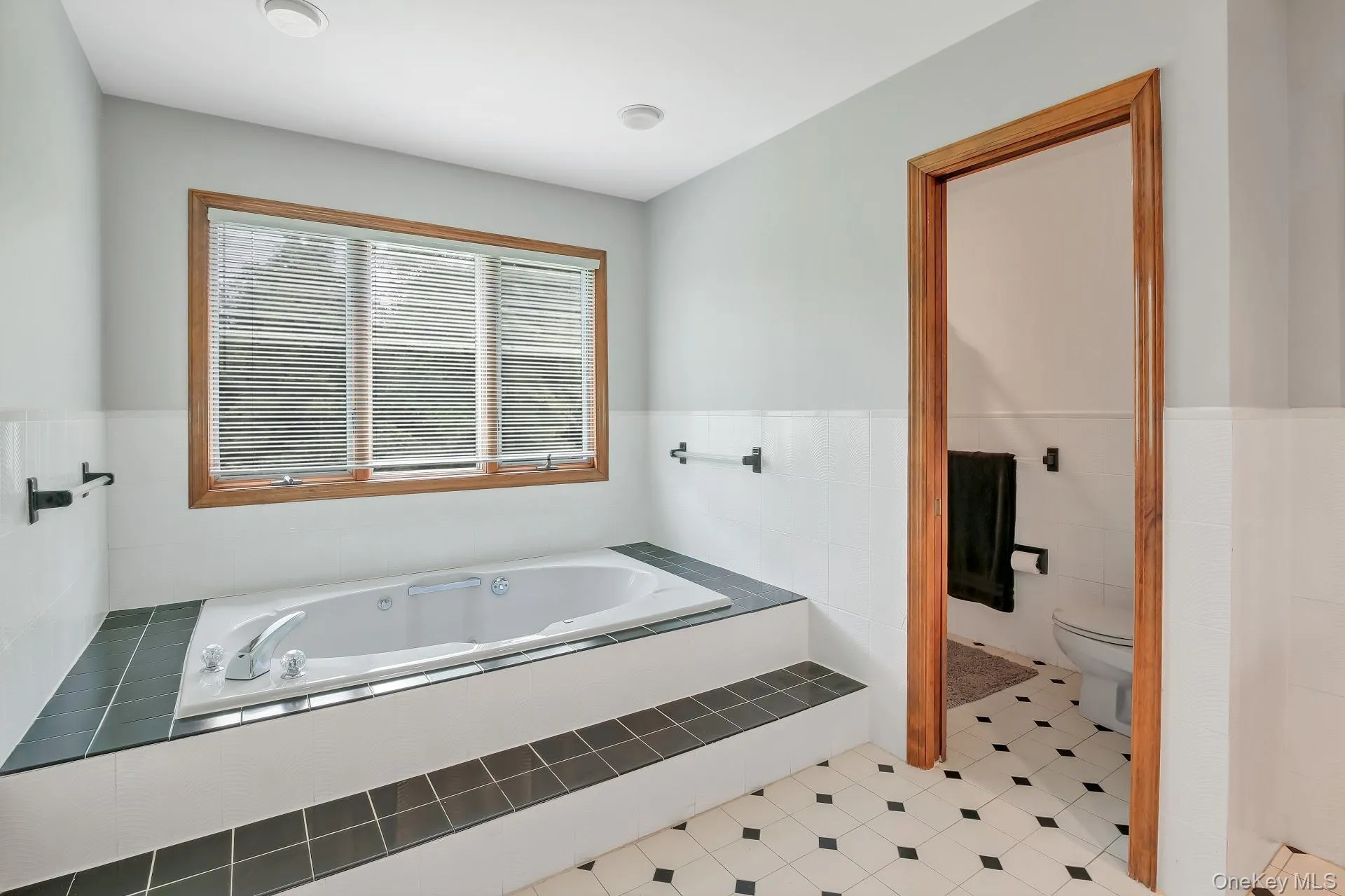 220 Oxford Road, Blooming Grove, NY, 3 Bedrooms Bedrooms, 8 Rooms Rooms,3 BathroomsBathrooms,Residential,For Rent,Oxford,0,000137 220 Oxford Road, Blooming Grove, NY, 3 Bedrooms Bedrooms, 8 Rooms Rooms,3 BathroomsBathrooms,Residential,For Rent,Oxford,0,000137