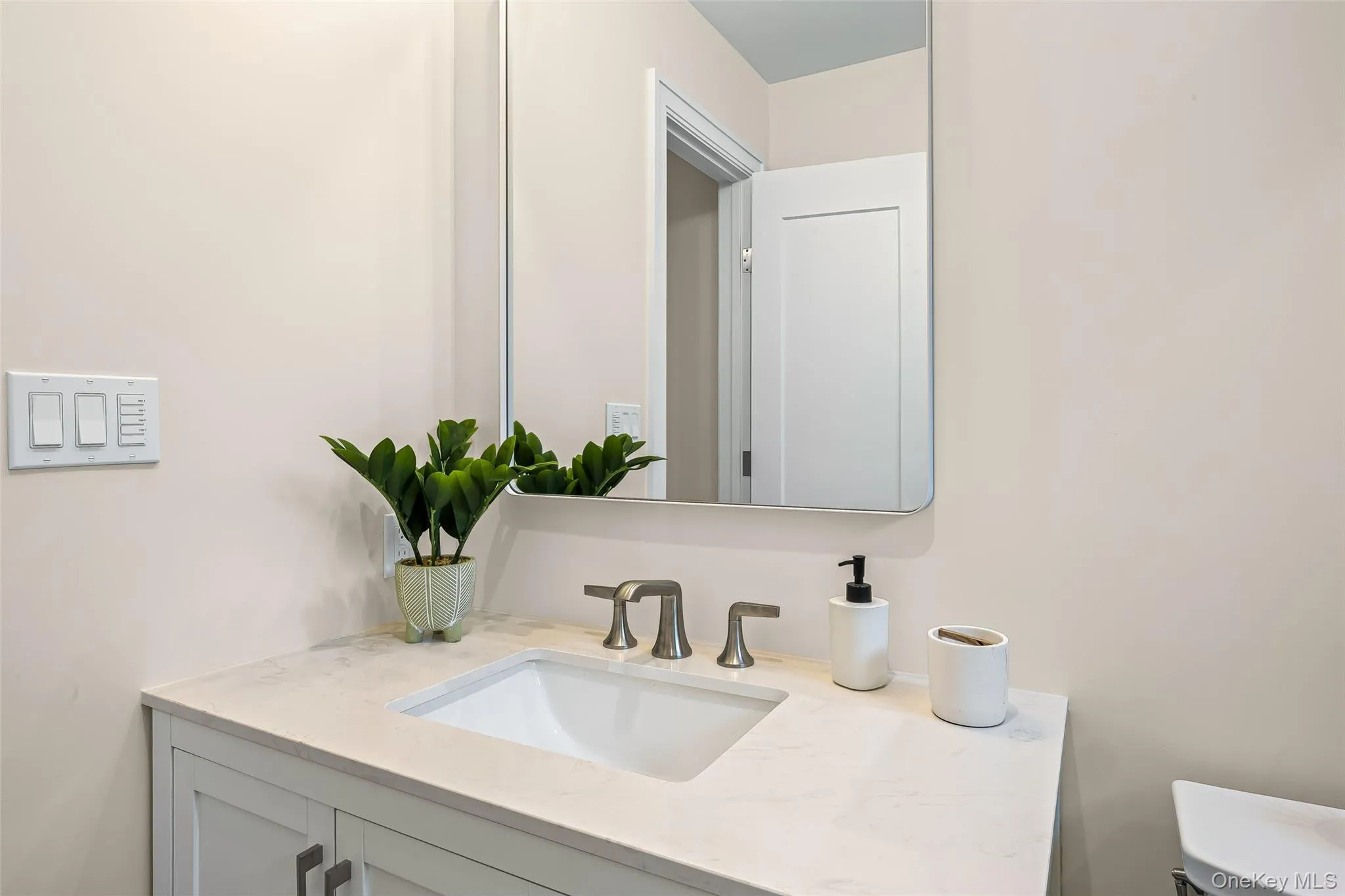 1 Tennessee Avenue, Long Beach, NY, 1 Bedroom Bedrooms, 3 Rooms Rooms,1 BathroomBathrooms,Residential Lease,For Rent,Tennessee,0,000144 1 Tennessee Avenue, Long Beach, NY, 1 Bedroom Bedrooms, 3 Rooms Rooms,1 BathroomBathrooms,Residential Lease,For Rent,Tennessee,0,000144
