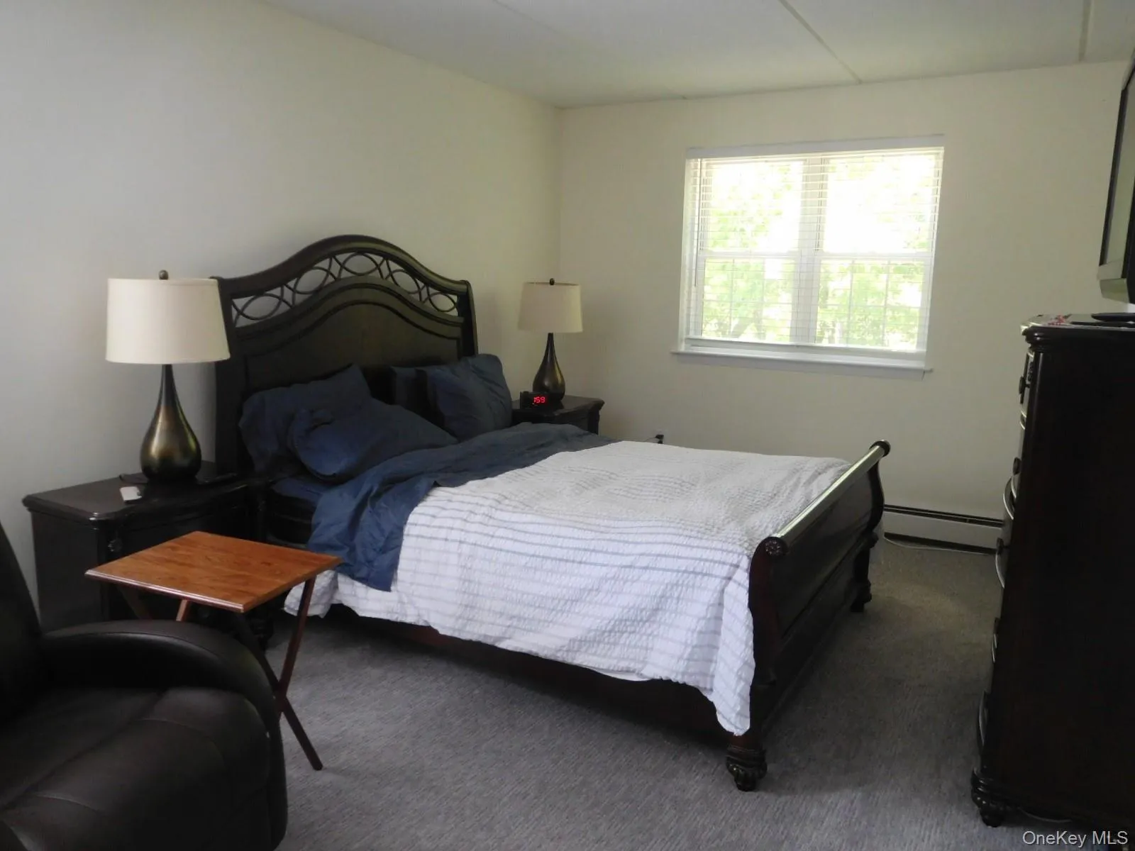 Huge Primary Bedroom w/Double Exposure Huge Primary Bedroom w/Double Exposure