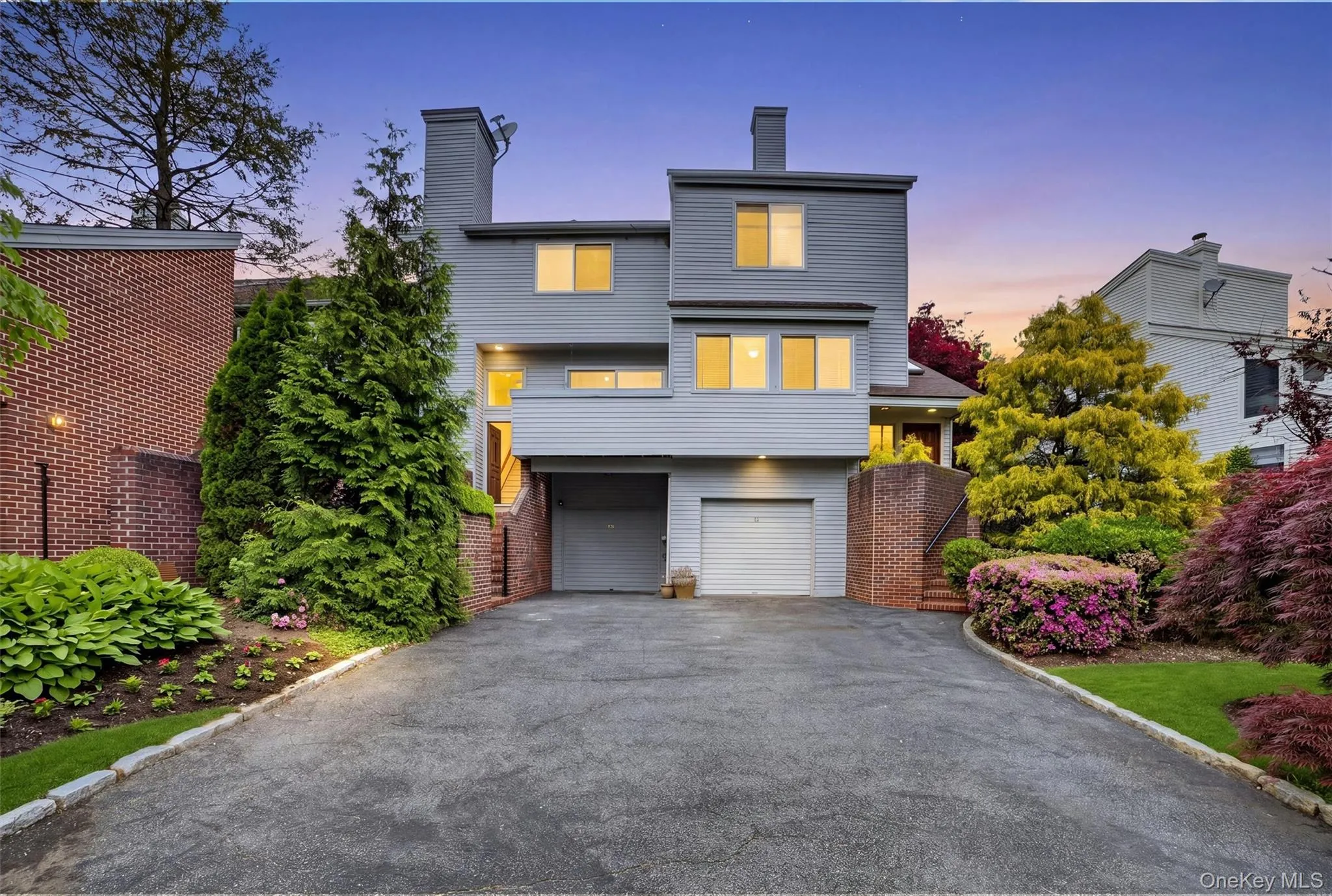 Welcome to 41 Waterside Close Welcome to 41 Waterside Close