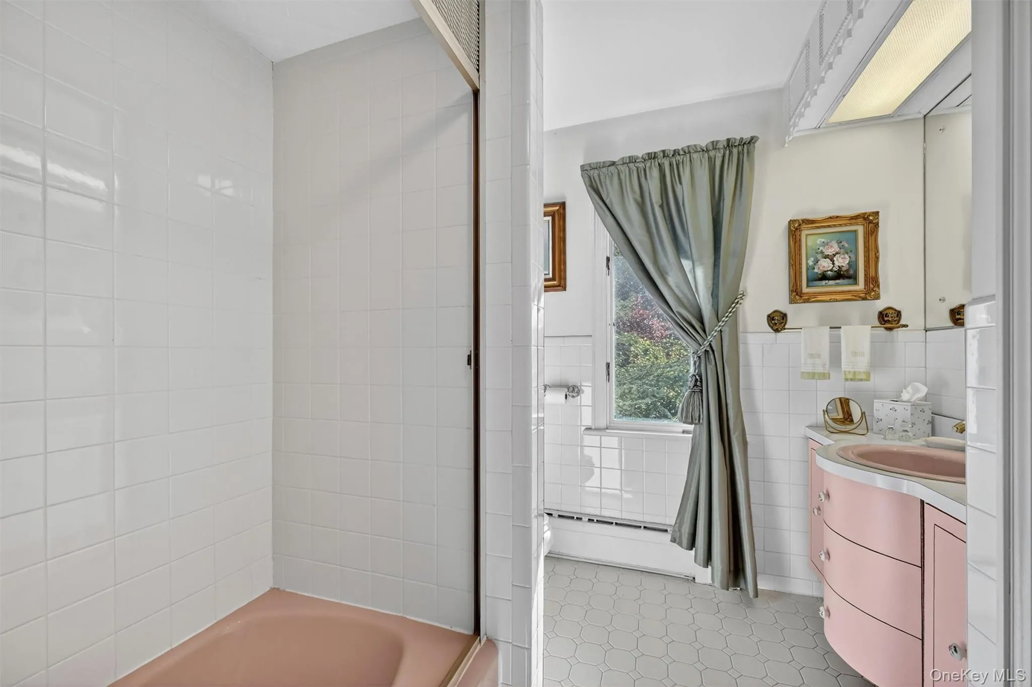 20 Moriah Lane, Ramapo, NY, 6 Bedrooms Bedrooms, 18 Rooms Rooms,5 BathroomsBathrooms,Residential,For Rent,Moriah,0,000156 20 Moriah Lane, Ramapo, NY, 6 Bedrooms Bedrooms, 18 Rooms Rooms,5 BathroomsBathrooms,Residential,For Rent,Moriah,0,000156