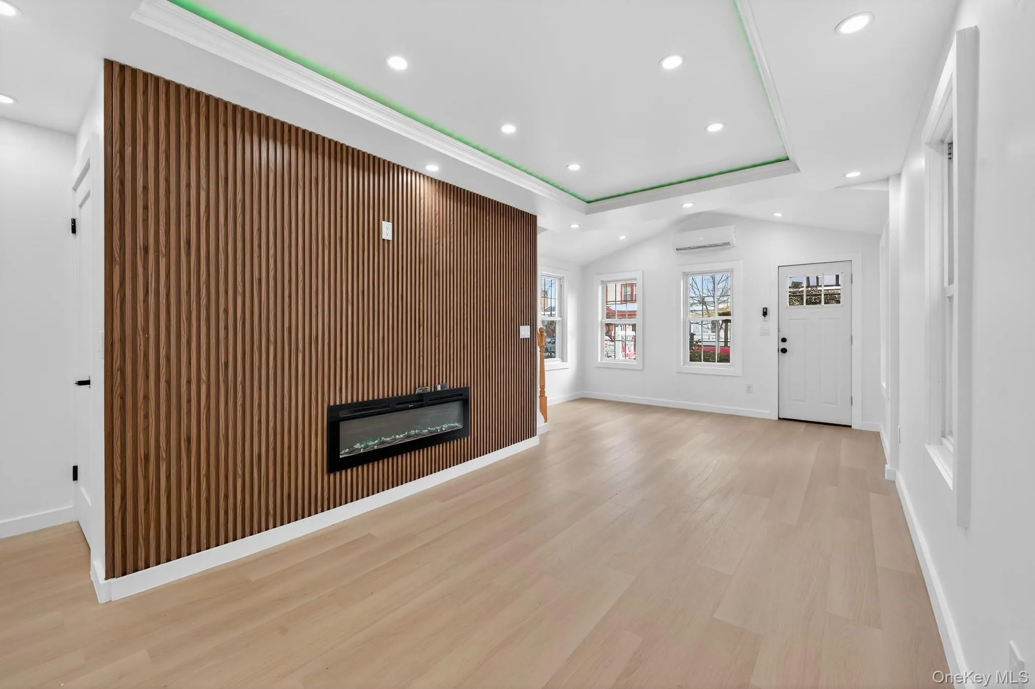 145-03 123rd Avenue, New York, NY, 3 Bedrooms Bedrooms, 12 Rooms Rooms,2 BathroomsBathrooms,Residential,For Rent,123rd,0,000158 145-03 123rd Avenue, New York, NY, 3 Bedrooms Bedrooms, 12 Rooms Rooms,2 BathroomsBathrooms,Residential,For Rent,123rd,0,000158