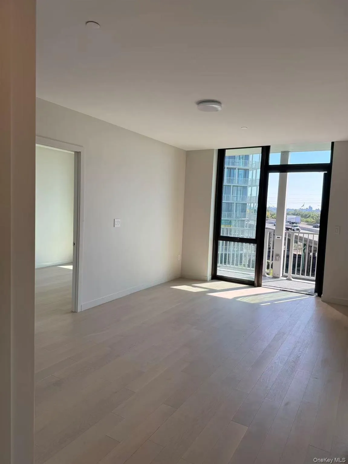 131-02A 40th Road, New York, NY, 2 Bedrooms Bedrooms, 4 Rooms Rooms,1 BathroomBathrooms,Residential Sale,For Rent,40th,0,000161 131-02A 40th Road, New York, NY, 2 Bedrooms Bedrooms, 4 Rooms Rooms,1 BathroomBathrooms,Residential Sale,For Rent,40th,0,000161