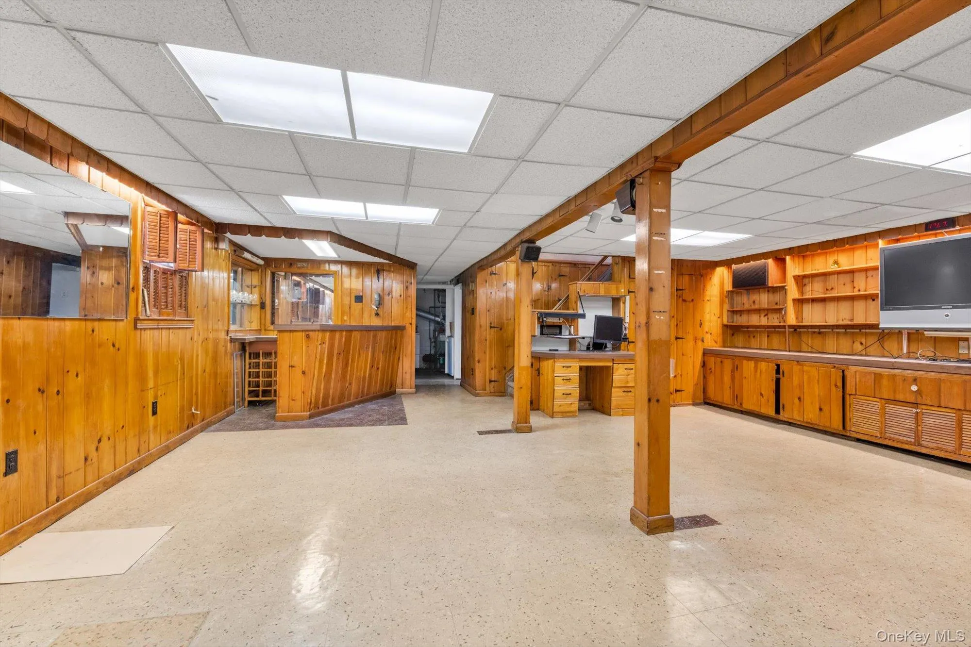 167-14 Jewel Avenue, New York, NY, 3 Bedrooms Bedrooms, 7 Rooms Rooms,1 BathroomBathrooms,Residential,For Rent,Jewel,0,000165 167-14 Jewel Avenue, New York, NY, 3 Bedrooms Bedrooms, 7 Rooms Rooms,1 BathroomBathrooms,Residential,For Rent,Jewel,0,000165