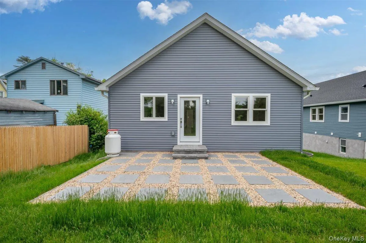 215 Prospect Avenue, Greenburgh, NY, 5 Bedrooms Bedrooms, 11 Rooms Rooms,3 BathroomsBathrooms,Residential,For Rent,Prospect,0,000168 215 Prospect Avenue, Greenburgh, NY, 5 Bedrooms Bedrooms, 11 Rooms Rooms,3 BathroomsBathrooms,Residential,For Rent,Prospect,0,000168