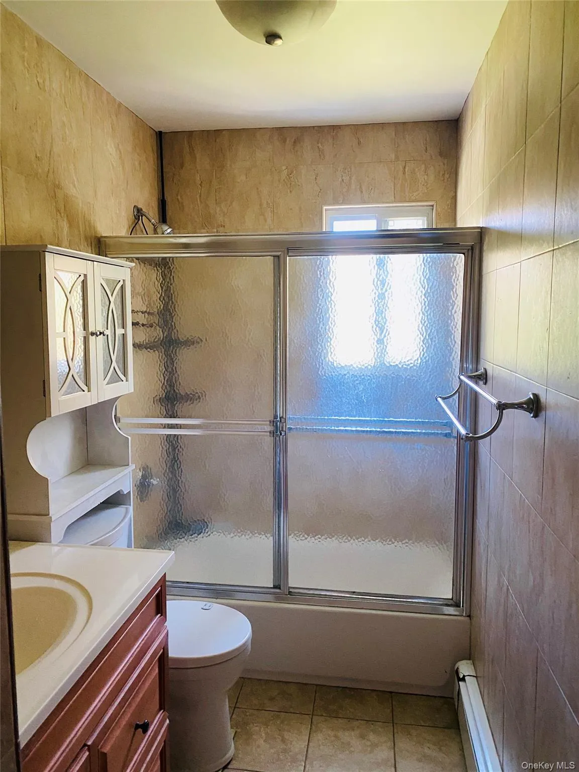 3 Antoine, Huntington, NY, 2 Bedrooms Bedrooms, 5 Rooms Rooms,1 BathroomBathrooms,Residential Lease,For Rent,Antoine,0,000170 3 Antoine, Huntington, NY, 2 Bedrooms Bedrooms, 5 Rooms Rooms,1 BathroomBathrooms,Residential Lease,For Rent,Antoine,0,000170
