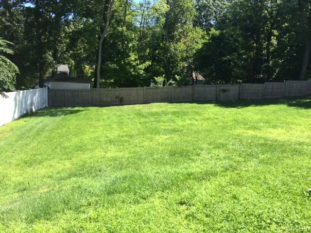 3 Antoine, Huntington, NY, 2 Bedrooms Bedrooms, 5 Rooms Rooms,1 BathroomBathrooms,Residential Lease,For Rent,Antoine,0,000170 3 Antoine, Huntington, NY, 2 Bedrooms Bedrooms, 5 Rooms Rooms,1 BathroomBathrooms,Residential Lease,For Rent,Antoine,0,000170