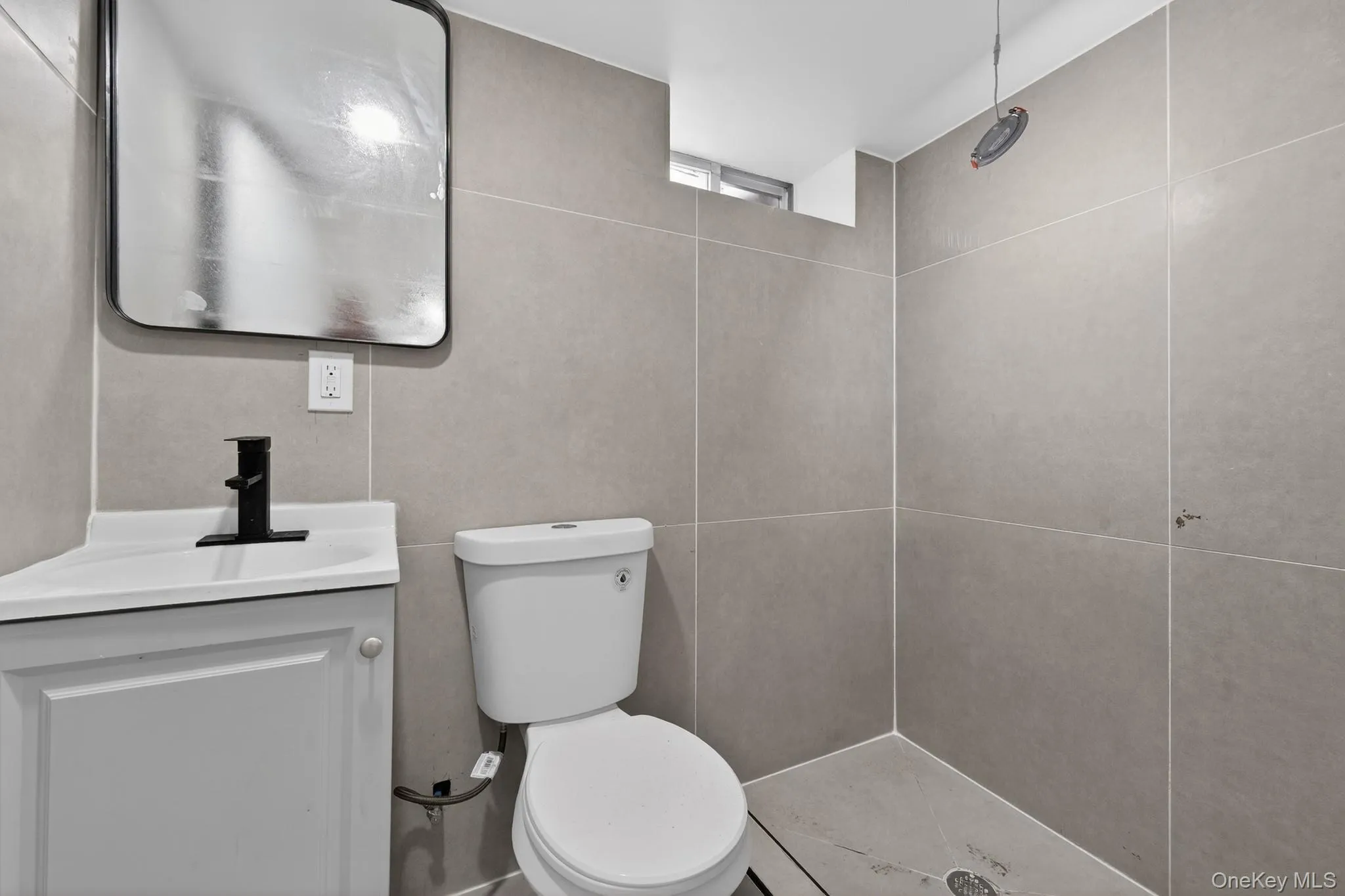 114-25 200th Street, New York, NY, 3 Bedrooms Bedrooms, 12 Rooms Rooms,2 BathroomsBathrooms,Residential Sale,For Rent,200th,0,000171 114-25 200th Street, New York, NY, 3 Bedrooms Bedrooms, 12 Rooms Rooms,2 BathroomsBathrooms,Residential Sale,For Rent,200th,0,000171