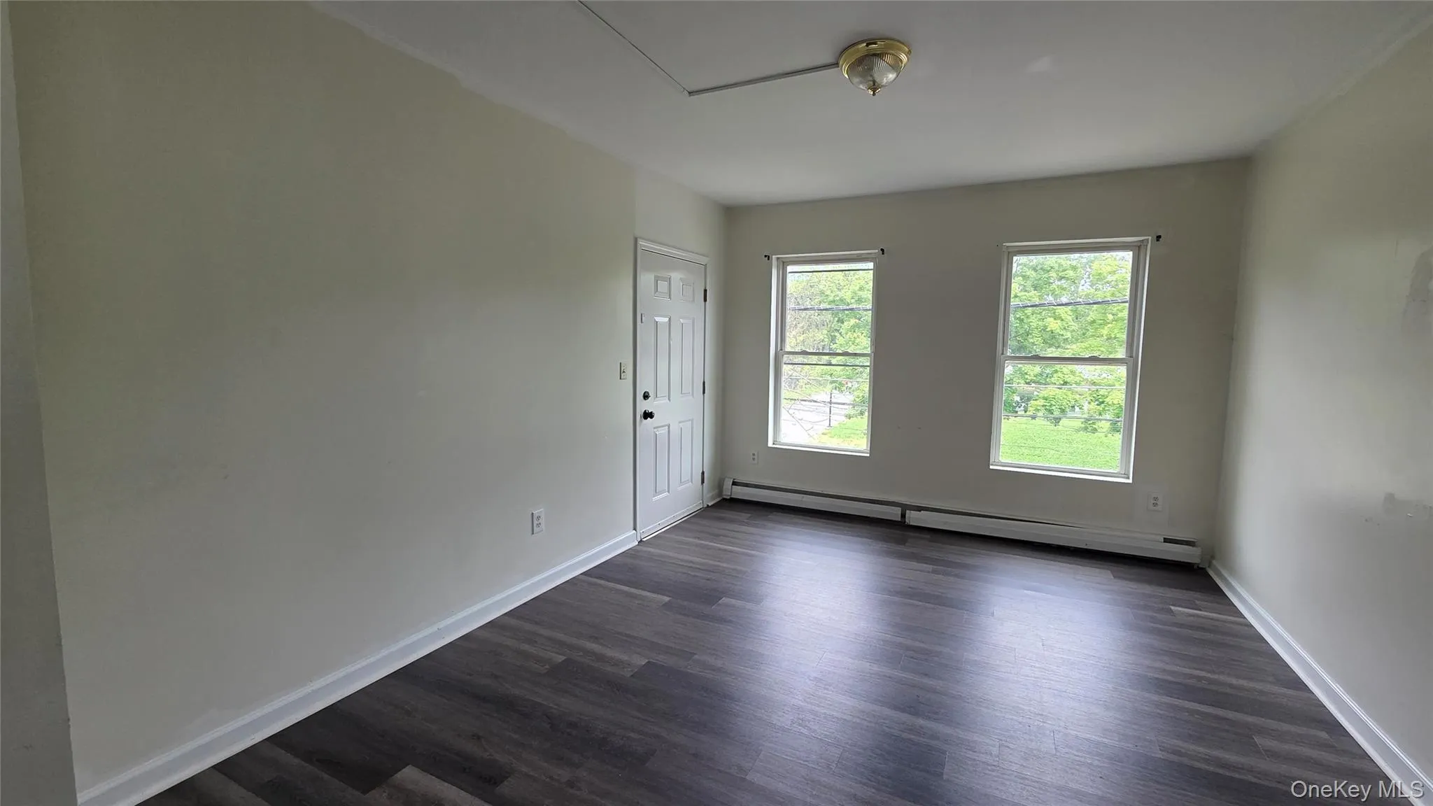 52 Parker Avenue, Poughkeepsie, NY, 3 Bedrooms Bedrooms, 6 Rooms Rooms,1 BathroomBathrooms,Residential Lease,For Rent,Parker,0,000172 52 Parker Avenue, Poughkeepsie, NY, 3 Bedrooms Bedrooms, 6 Rooms Rooms,1 BathroomBathrooms,Residential Lease,For Rent,Parker,0,000172