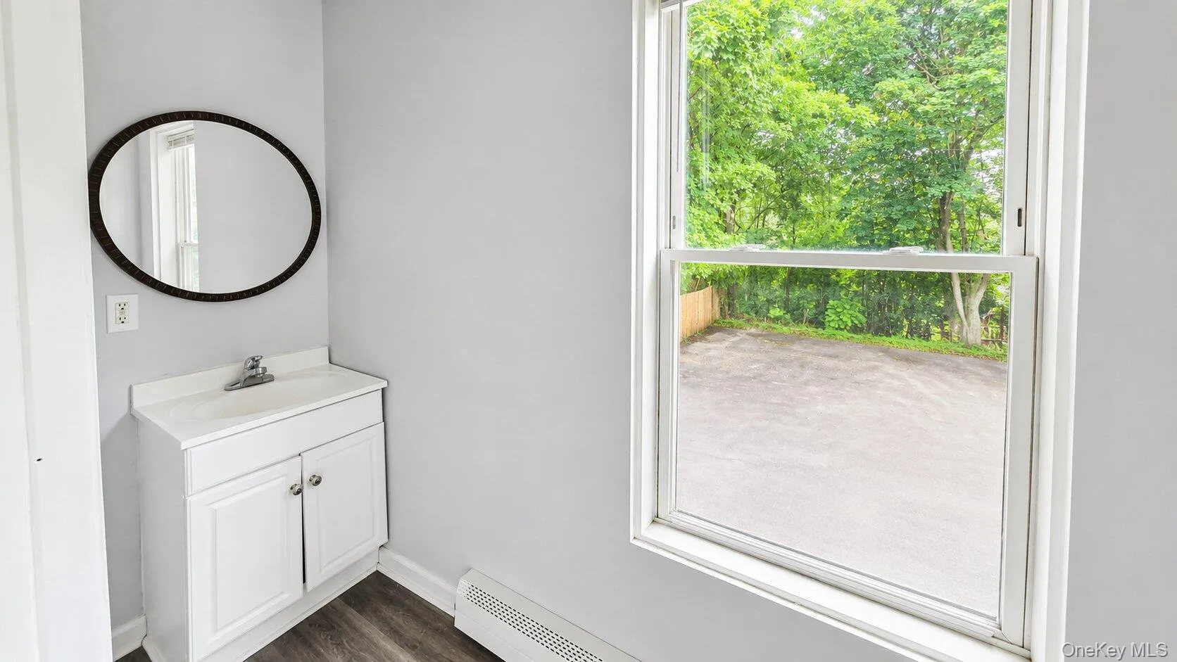 Bathroom Bathroom