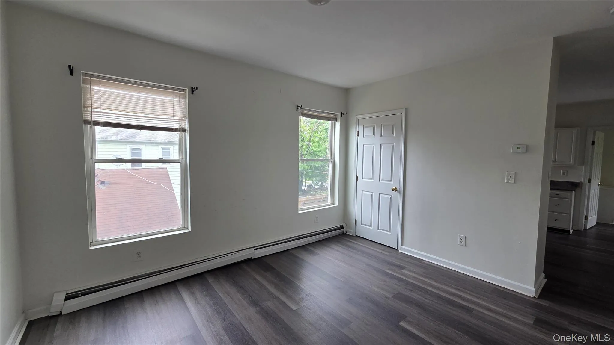 52 Parker Avenue, Poughkeepsie, NY, 3 Bedrooms Bedrooms, 6 Rooms Rooms,1 BathroomBathrooms,Residential Lease,For Rent,Parker,0,000172 52 Parker Avenue, Poughkeepsie, NY, 3 Bedrooms Bedrooms, 6 Rooms Rooms,1 BathroomBathrooms,Residential Lease,For Rent,Parker,0,000172