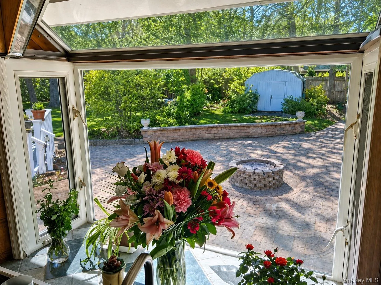 KITCHEN BAY WINDOW KITCHEN BAY WINDOW